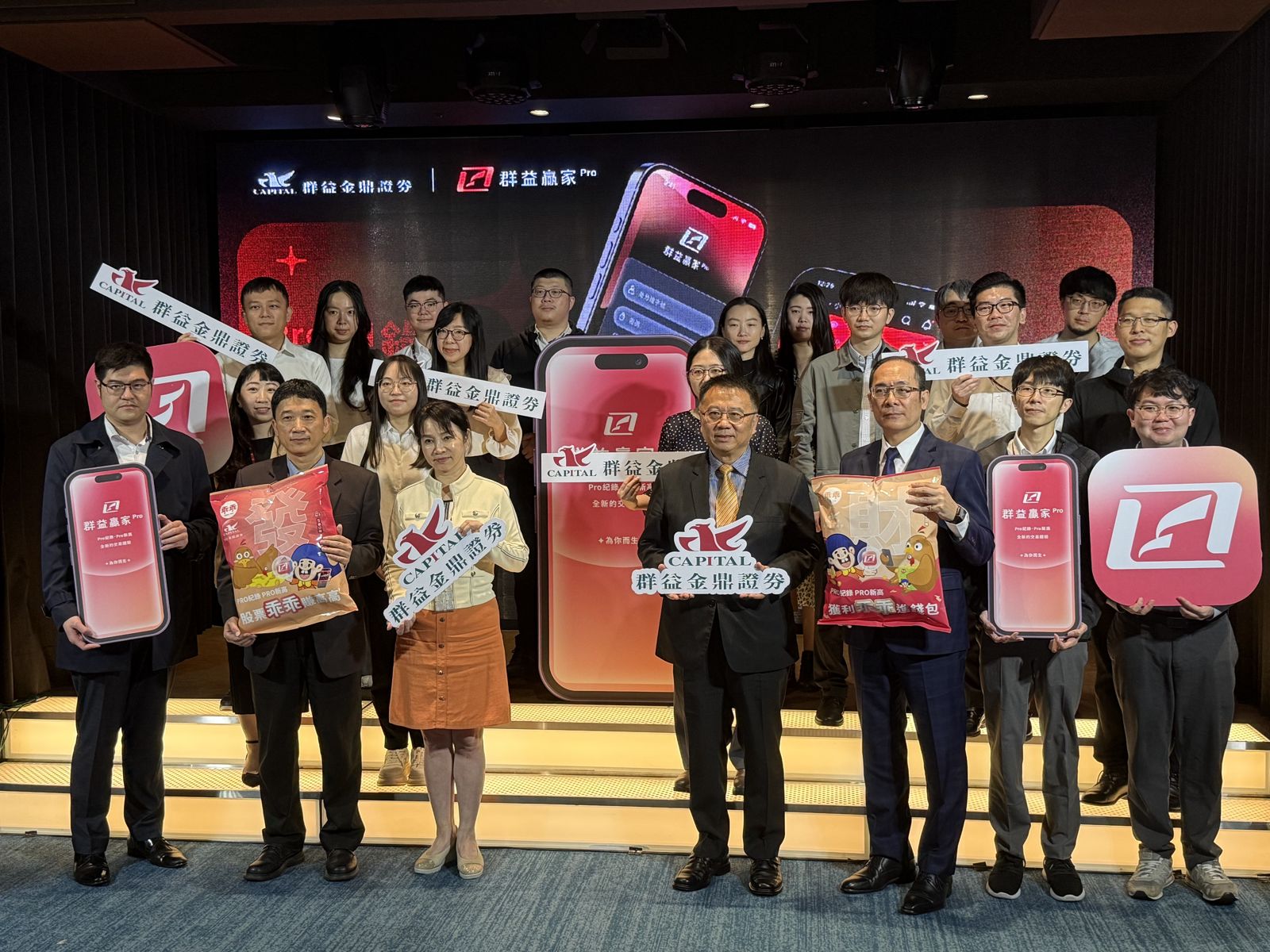 每季現金爽入袋　ETF配息王年化配息率衝破13%