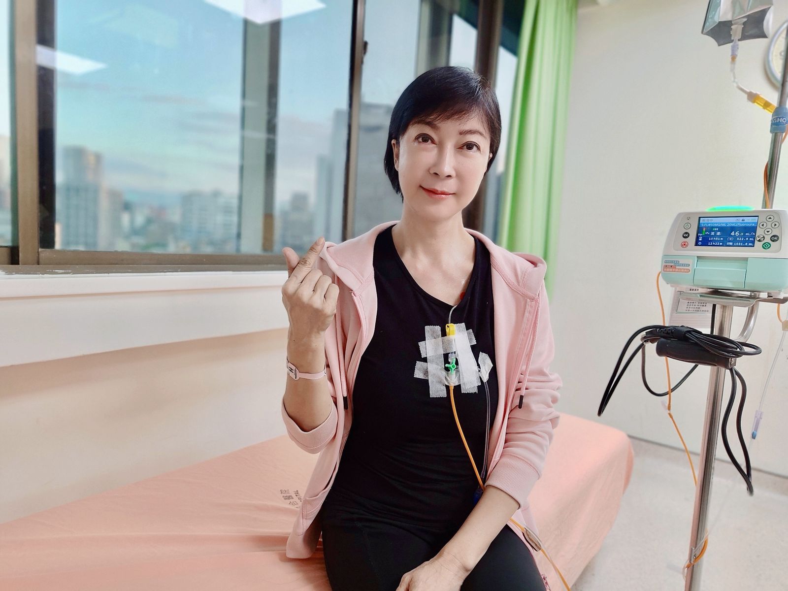 59歲顧婕直腸癌4期擴散肝肺腹膜!痛到6月才開始化療 淚曝身後事:已買好塔位