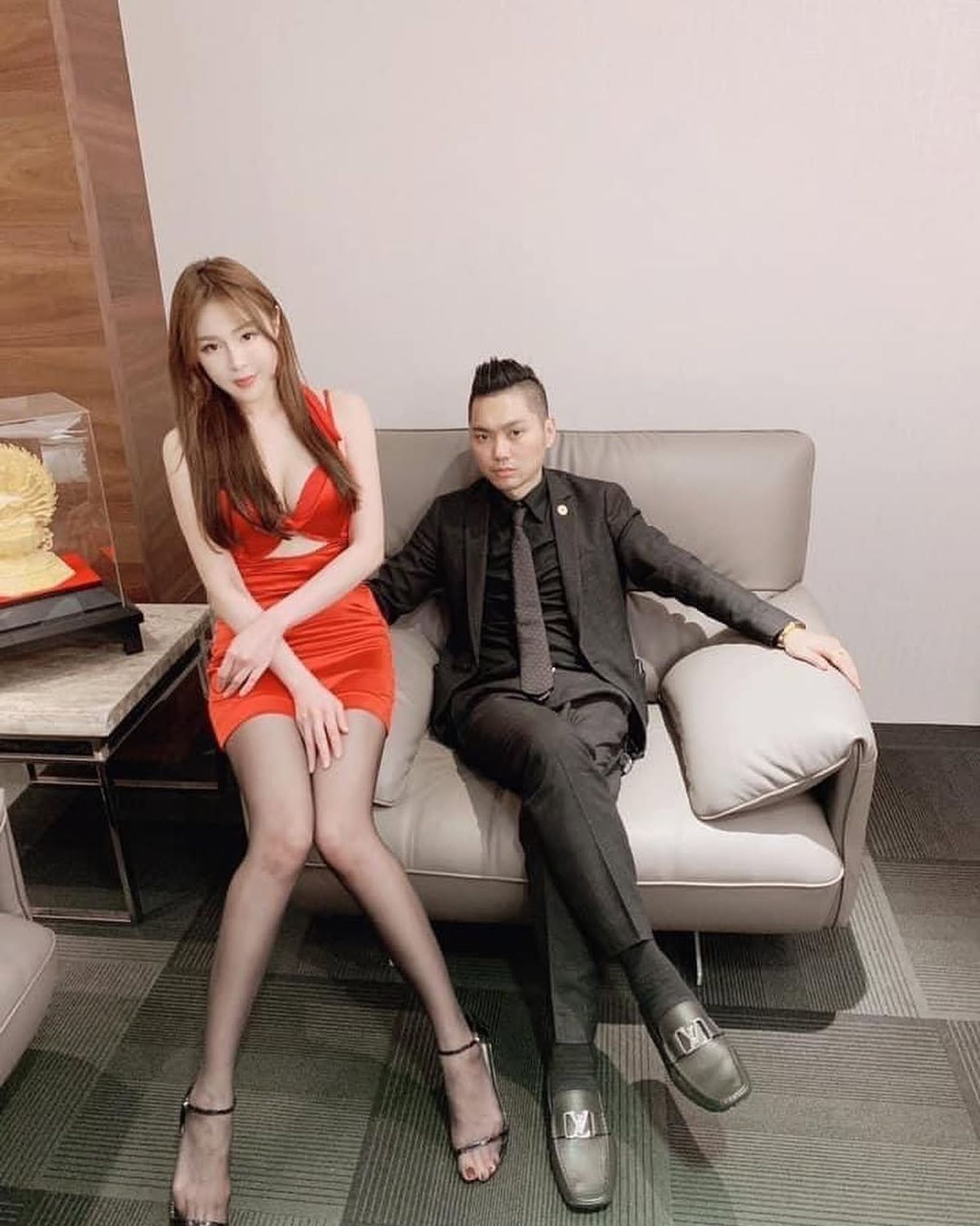 連千毅身邊總是有辣妹相陪。翻攝連千毅臉書