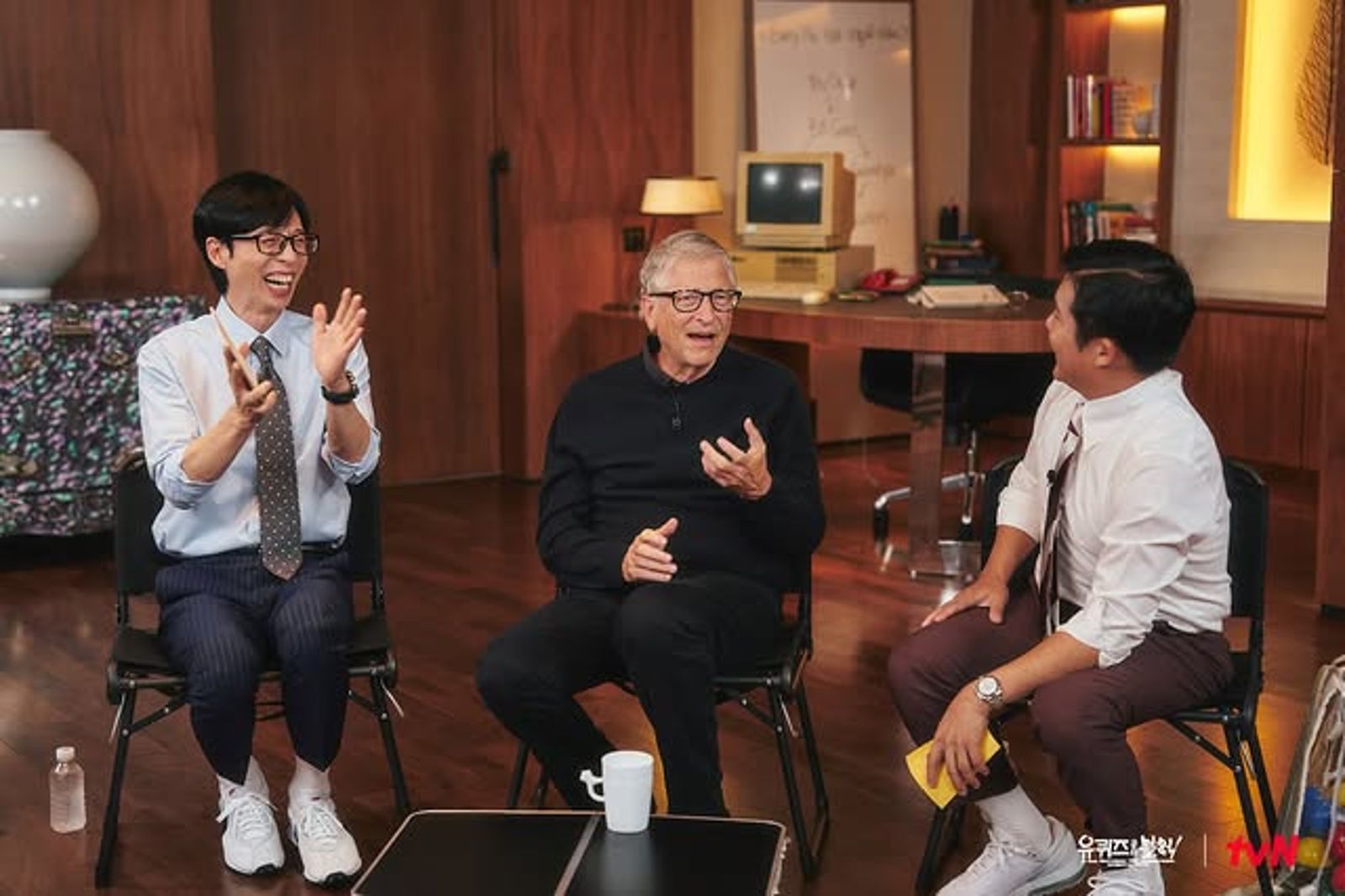 比爾蓋茲(中)在《劉QUIZ ON THE BLOCK》分享許多私下面貌。翻攝IG@youquizontheblock