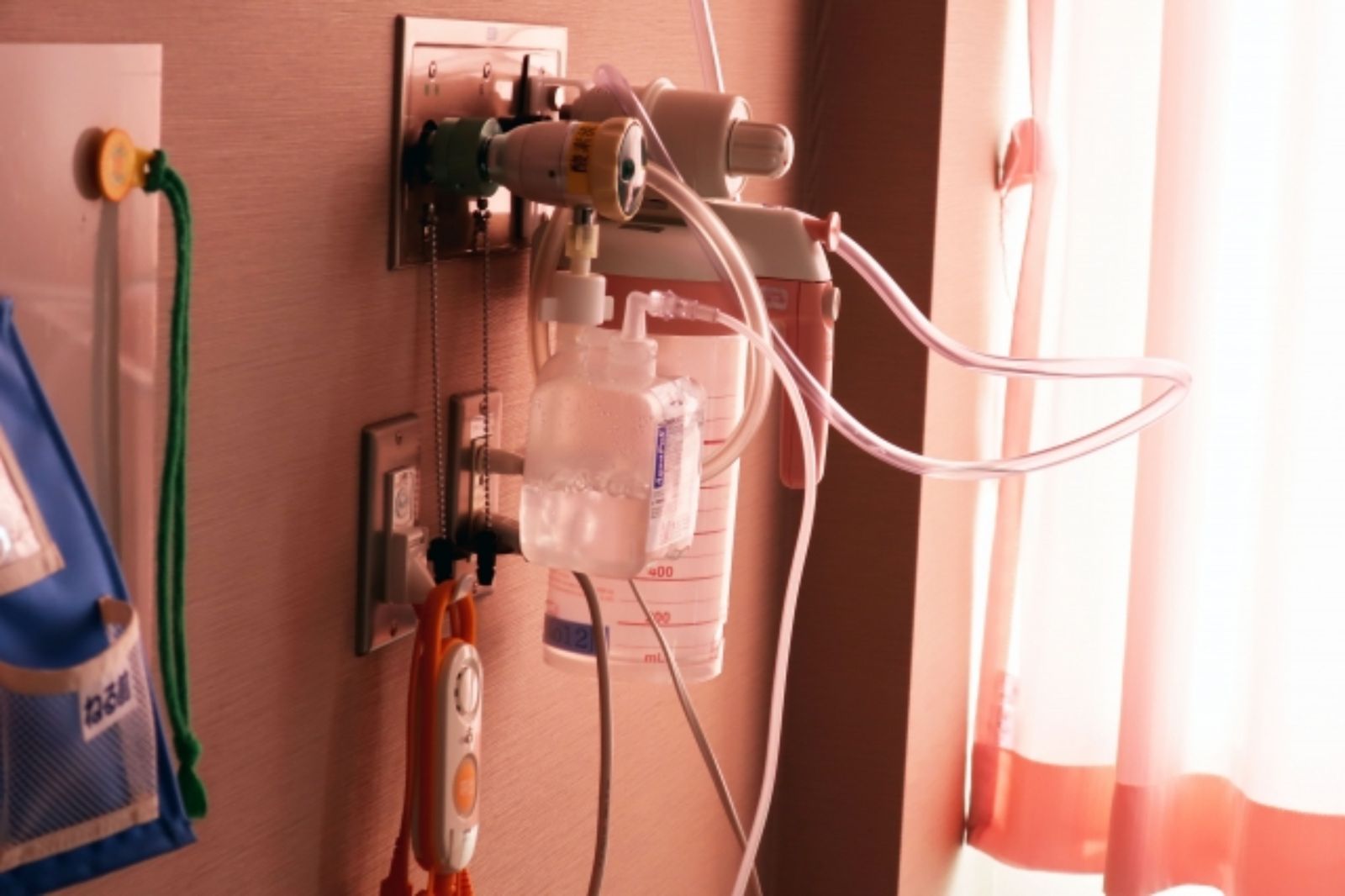 不菸不酒、飲食清淡卻罹大腸癌！醫曝4大「日常慢性毒」：很多人每天都碰