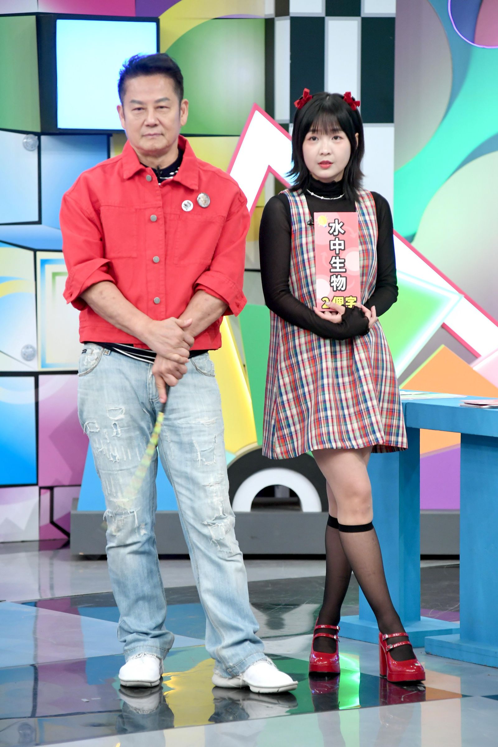 籃籃（右）感性直呼如願入圍不真實。華視提供