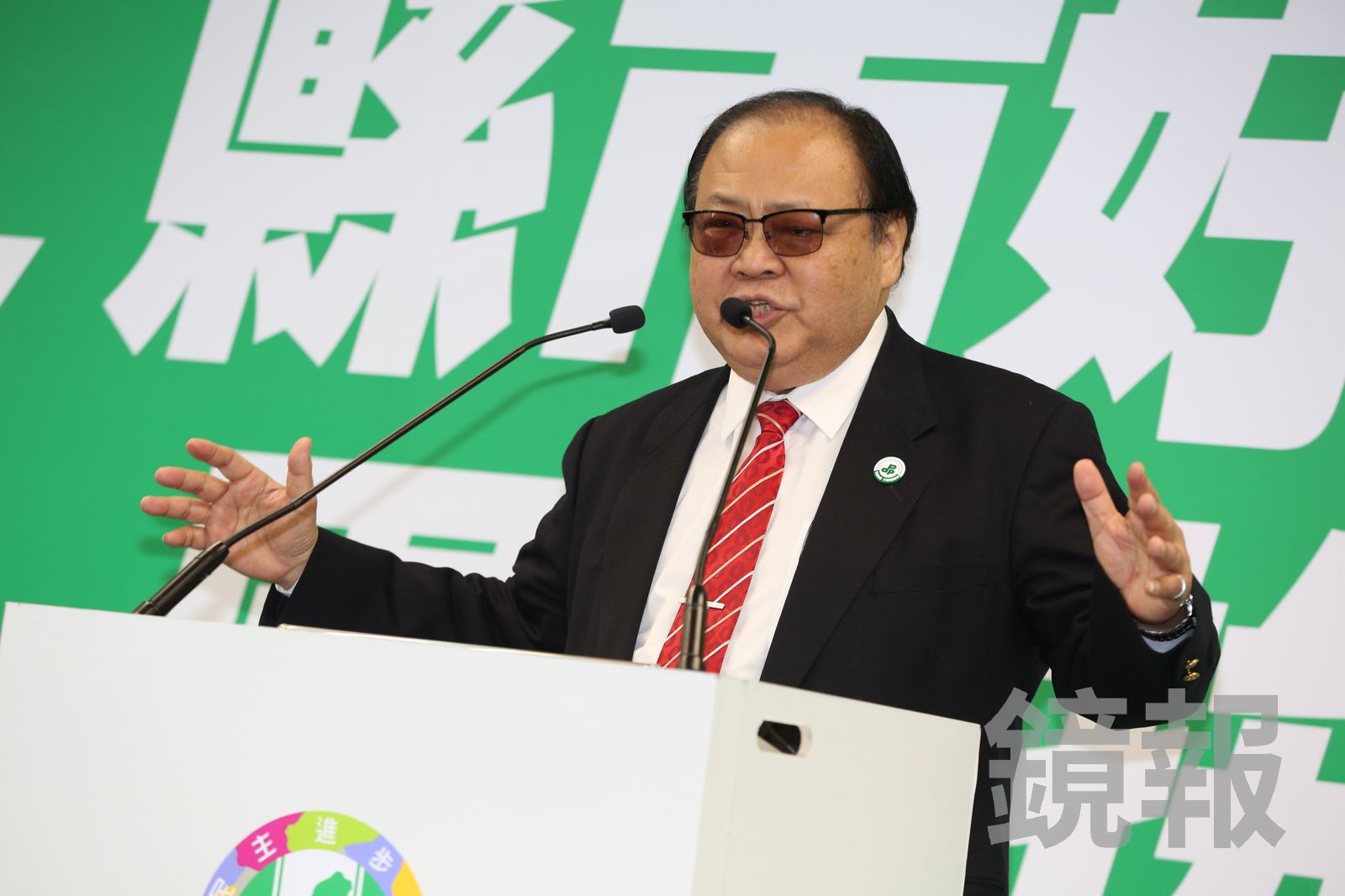 澎湖縣長陳光復失足摔倒送醫急救　總統府：第一時間致電了解病況