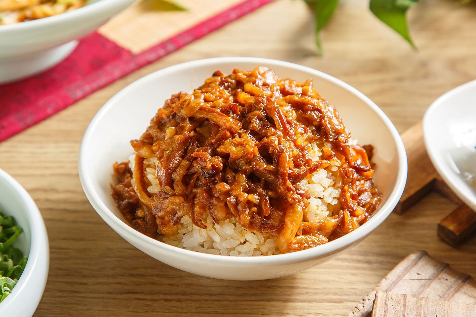 非洲豬瘟襲台　知名餐飲「雙月」宣布停售4品項！醫示警：恐毀掉整個產業
