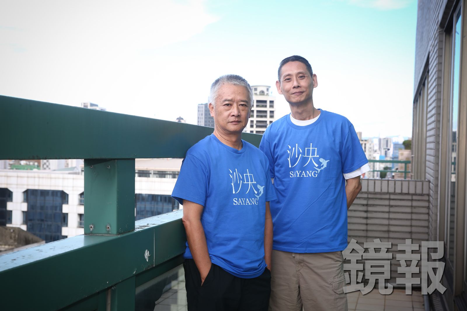 湯湘竹(左)寫出電影《沙央》劇本10年,找不到人願意投資,直到《富都青年》導演王禮霖讀了劇本深受感動願意擔任監製,才催生出這部入圍金馬5大獎的電影。攝影李鍾泉