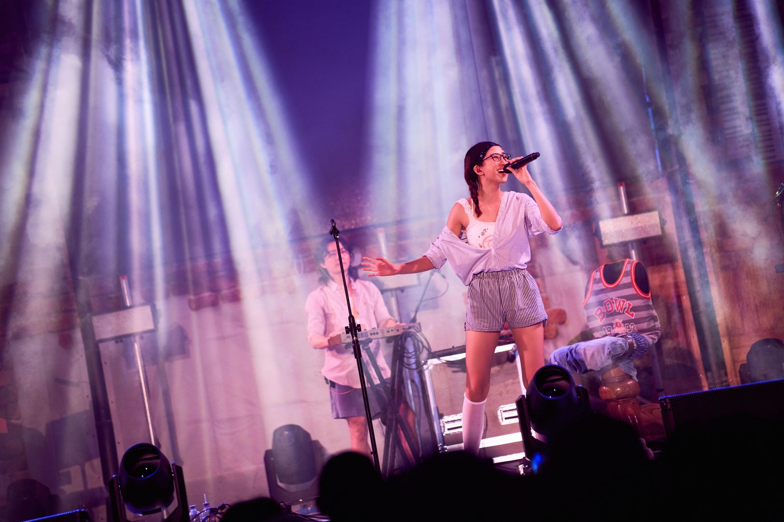 9m88登秋OUT音樂節開唱。PIPE Live Music提供