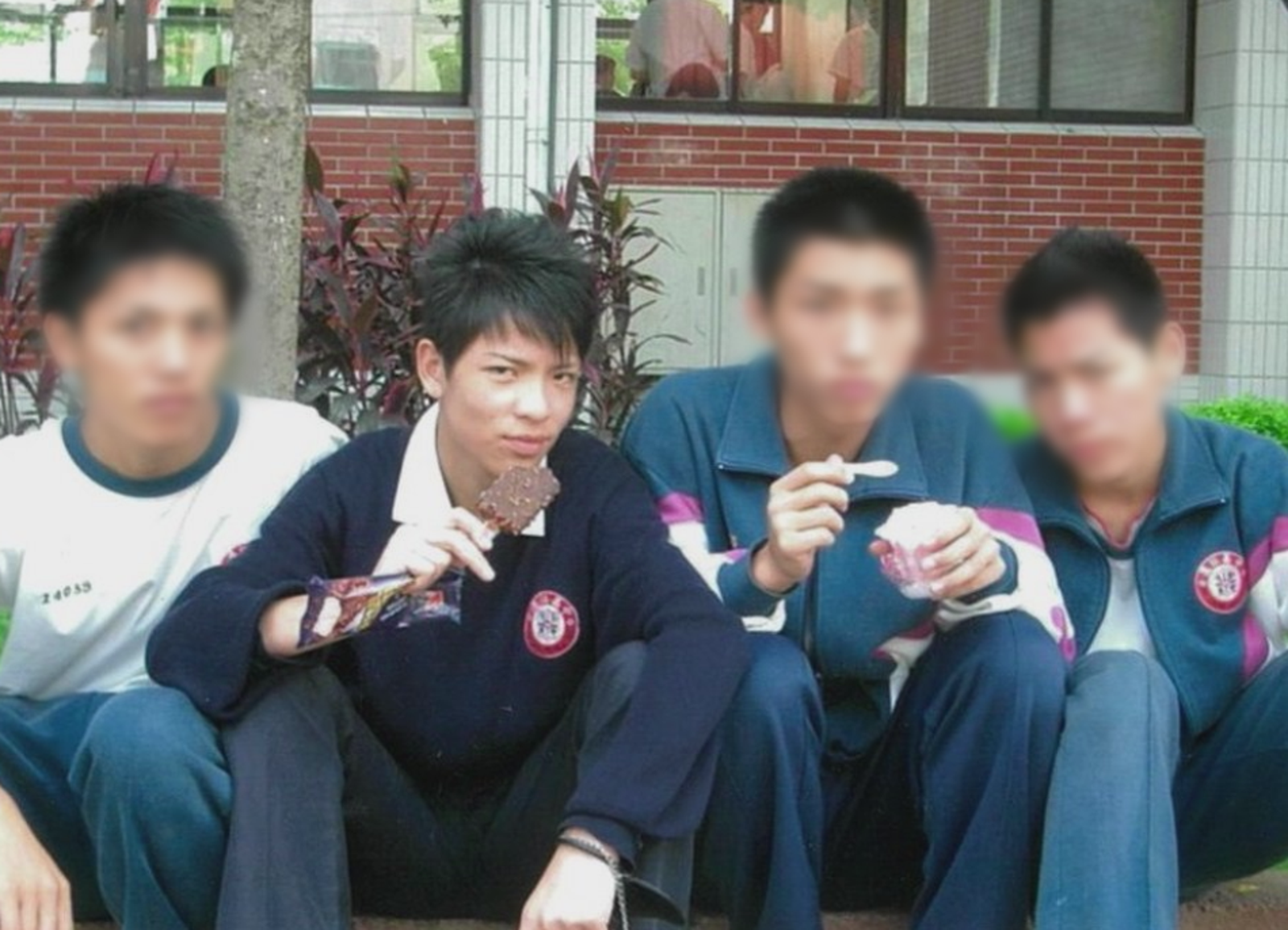 蕭敬騰學生時期照片。踢帕娛樂提供