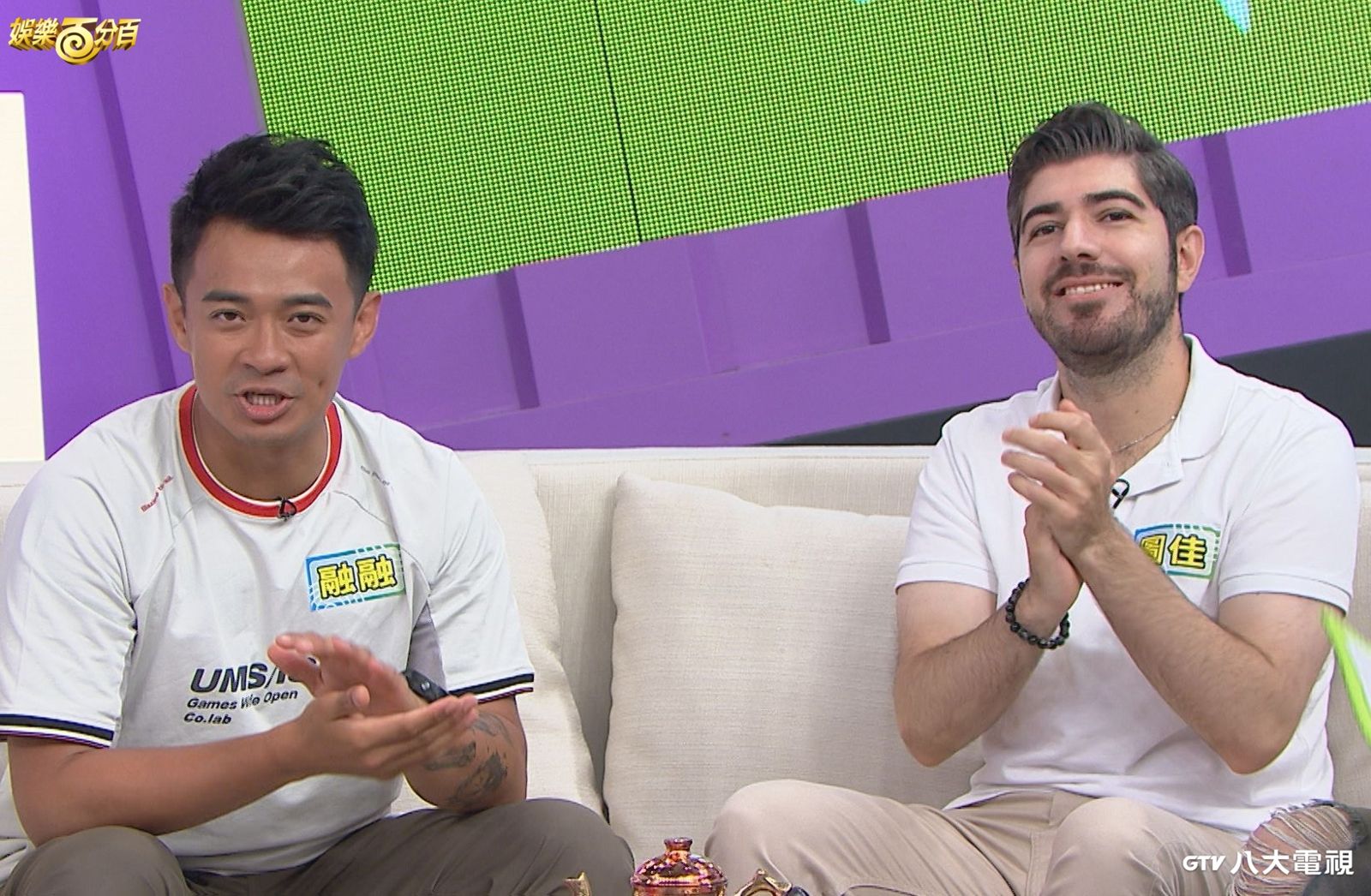 融融(左)和圖佳(右)日前一起到土耳其。八大提供