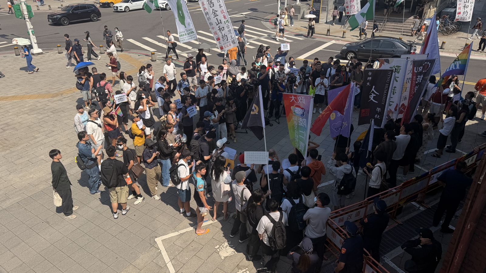 警夜襲西門町酒吧逮52人!員警竟脫口「身障也能做愛?」遭懲處