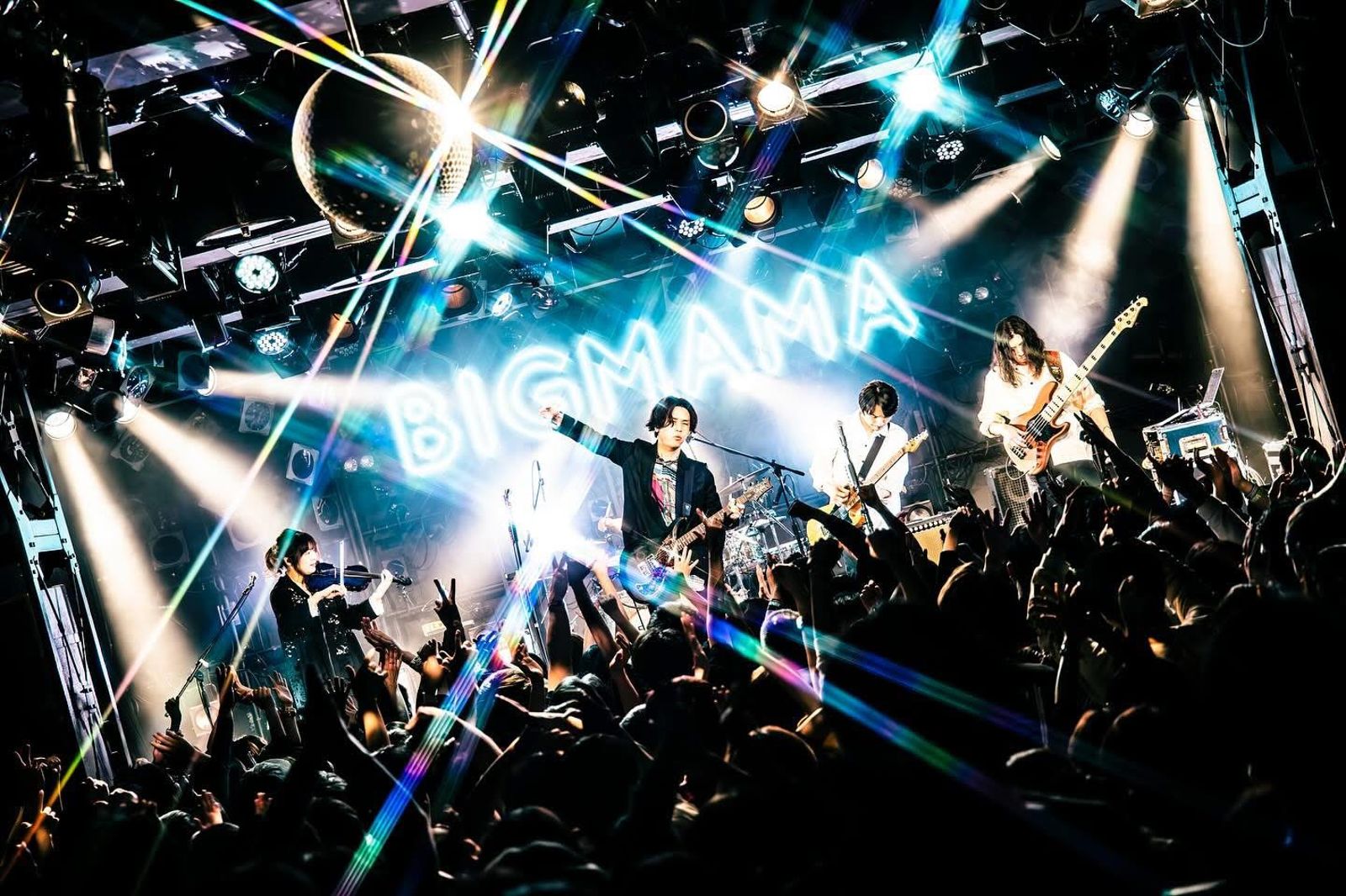 金井政人所屬的BIGMAMA深受樂迷喜愛。翻攝FB@BIGMAMA