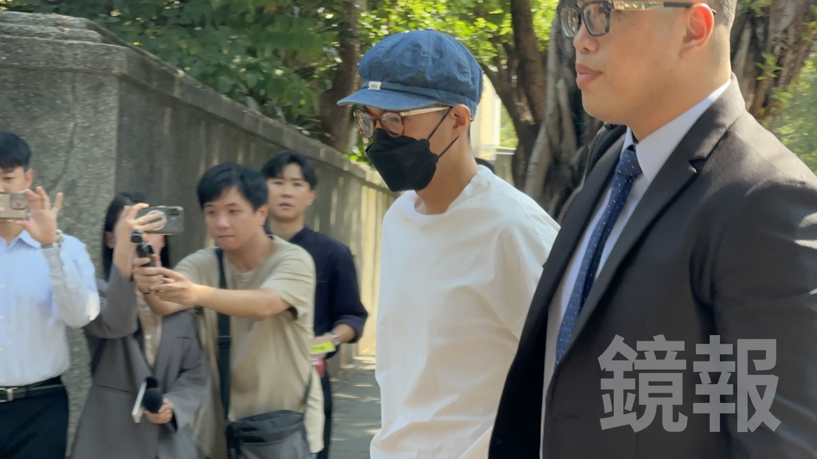 藝人李威首度出庭。馮茵攝