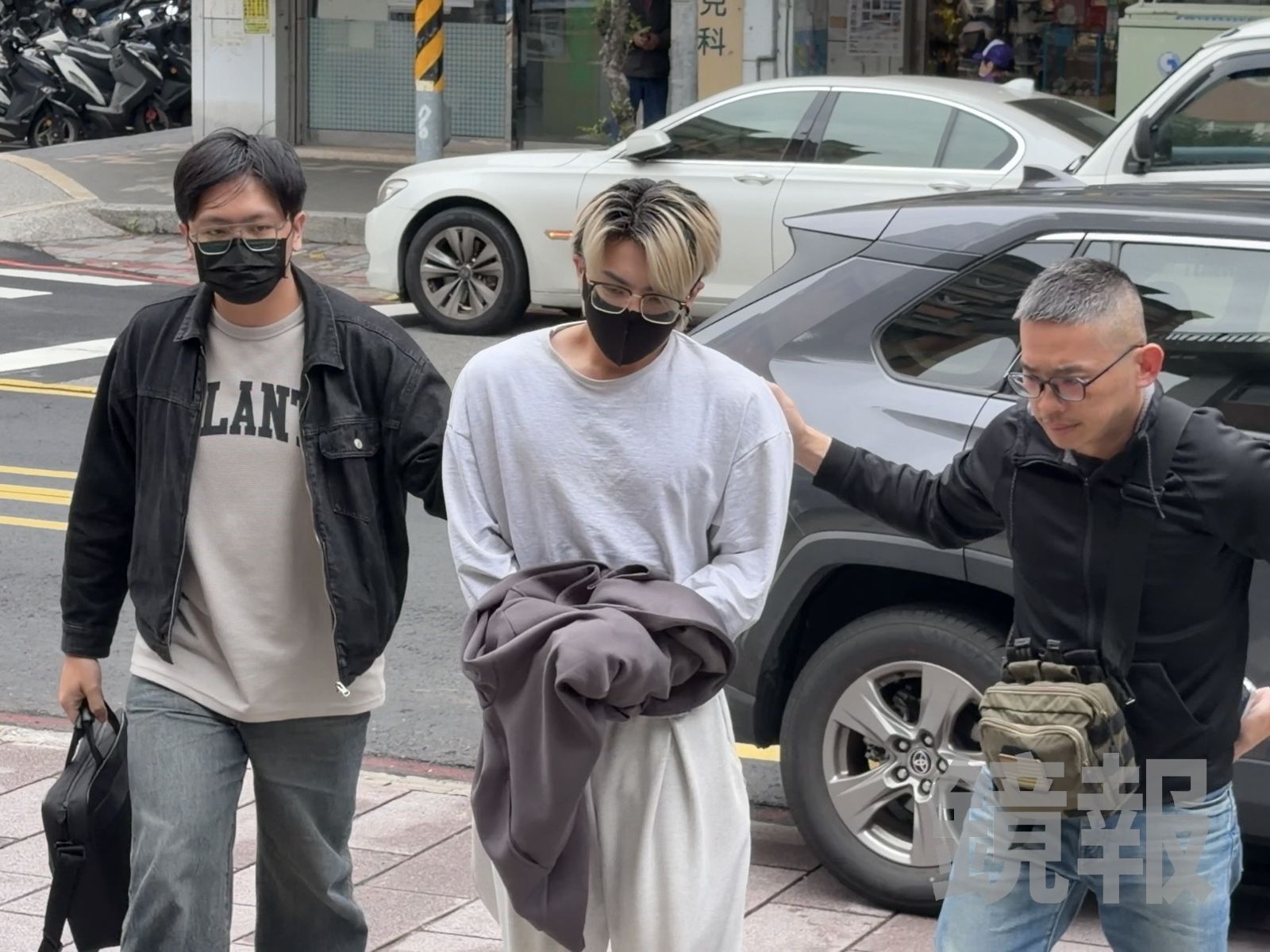 王子閃兵案擴大！炫富型網紅狂曬跑車卻花錢躲兵役　下午遭警帶回調查