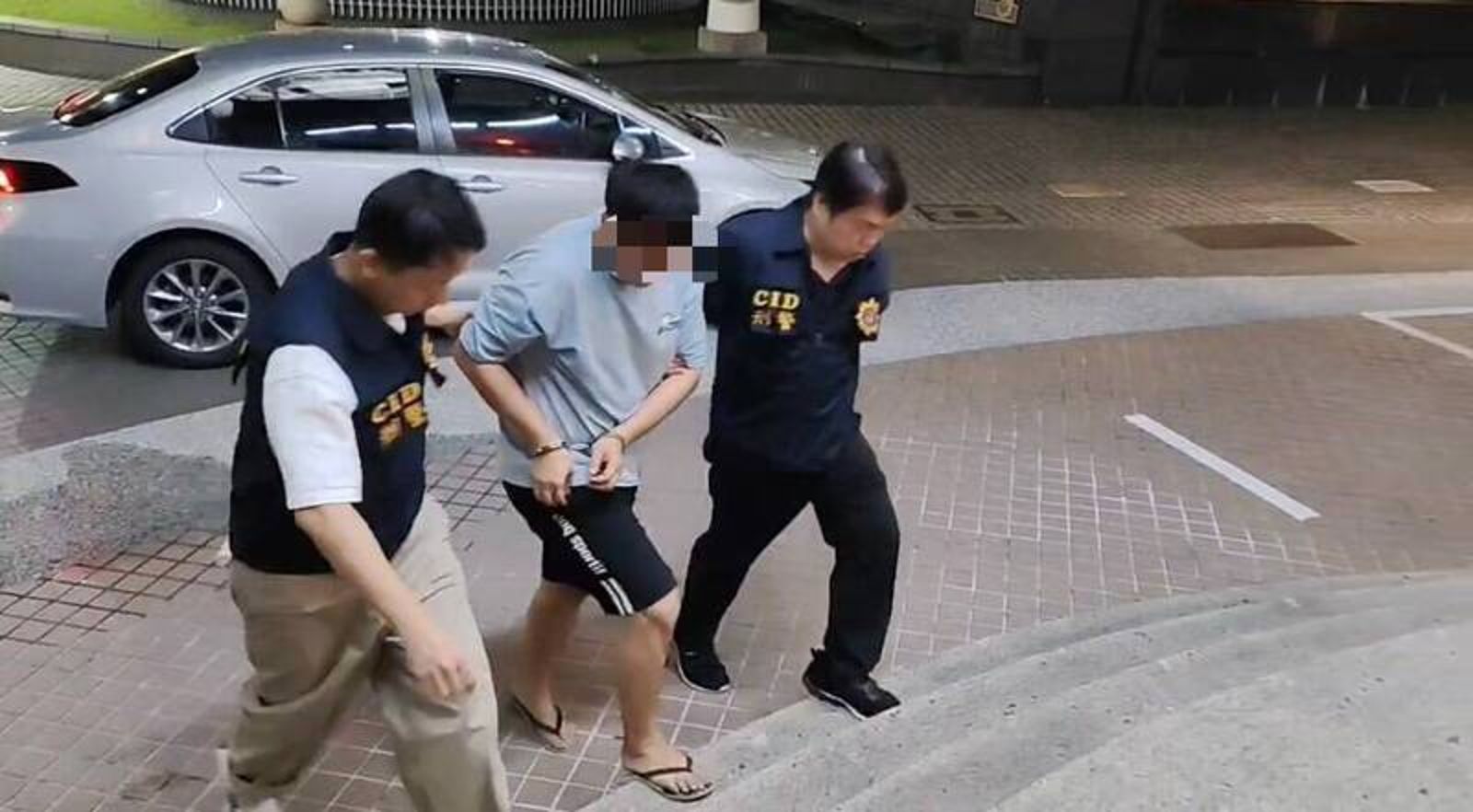 詐欺通緝犯高雄五福商圈拒檢衝撞　警連開9槍　5小時後台南落網