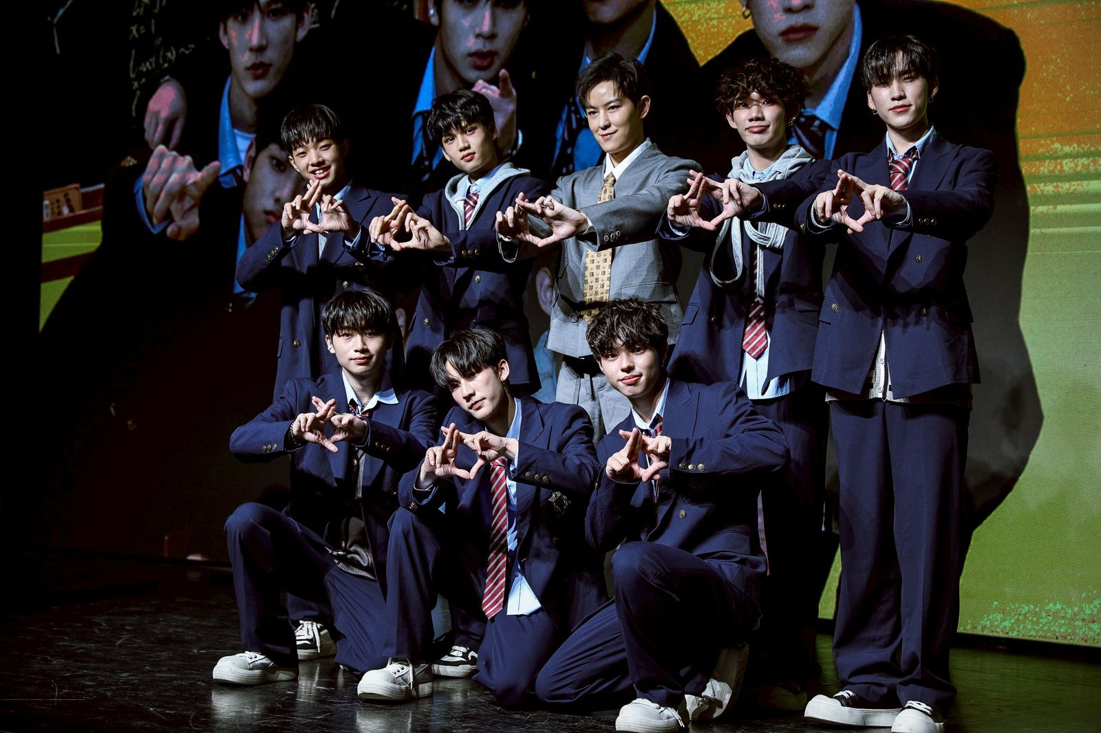 男團出道1年發片敖犬力挺　提醒對待成員「要像對女朋友般用心」