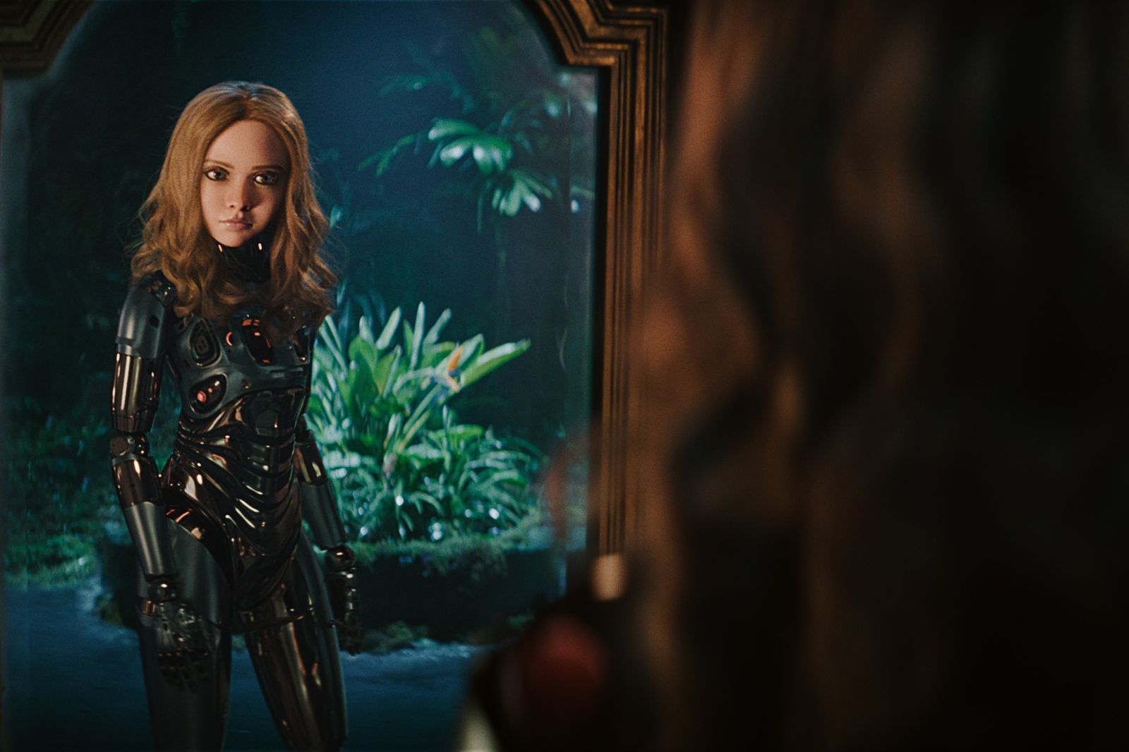 《窒友梅根2.0》AI魔女正面交鋒　霹靂舞找掩護、柔術翻身現殺招　