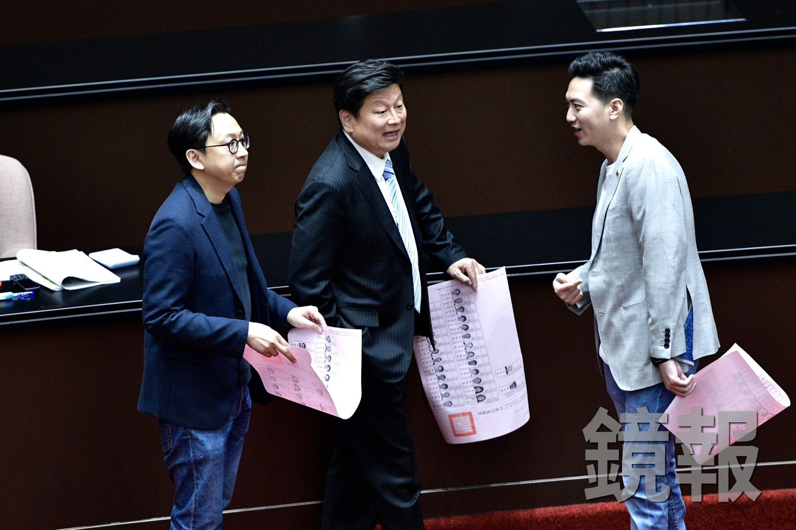 不只主張今年普發2萬!傅崐萁又喊:明年再提案、不會低於2萬