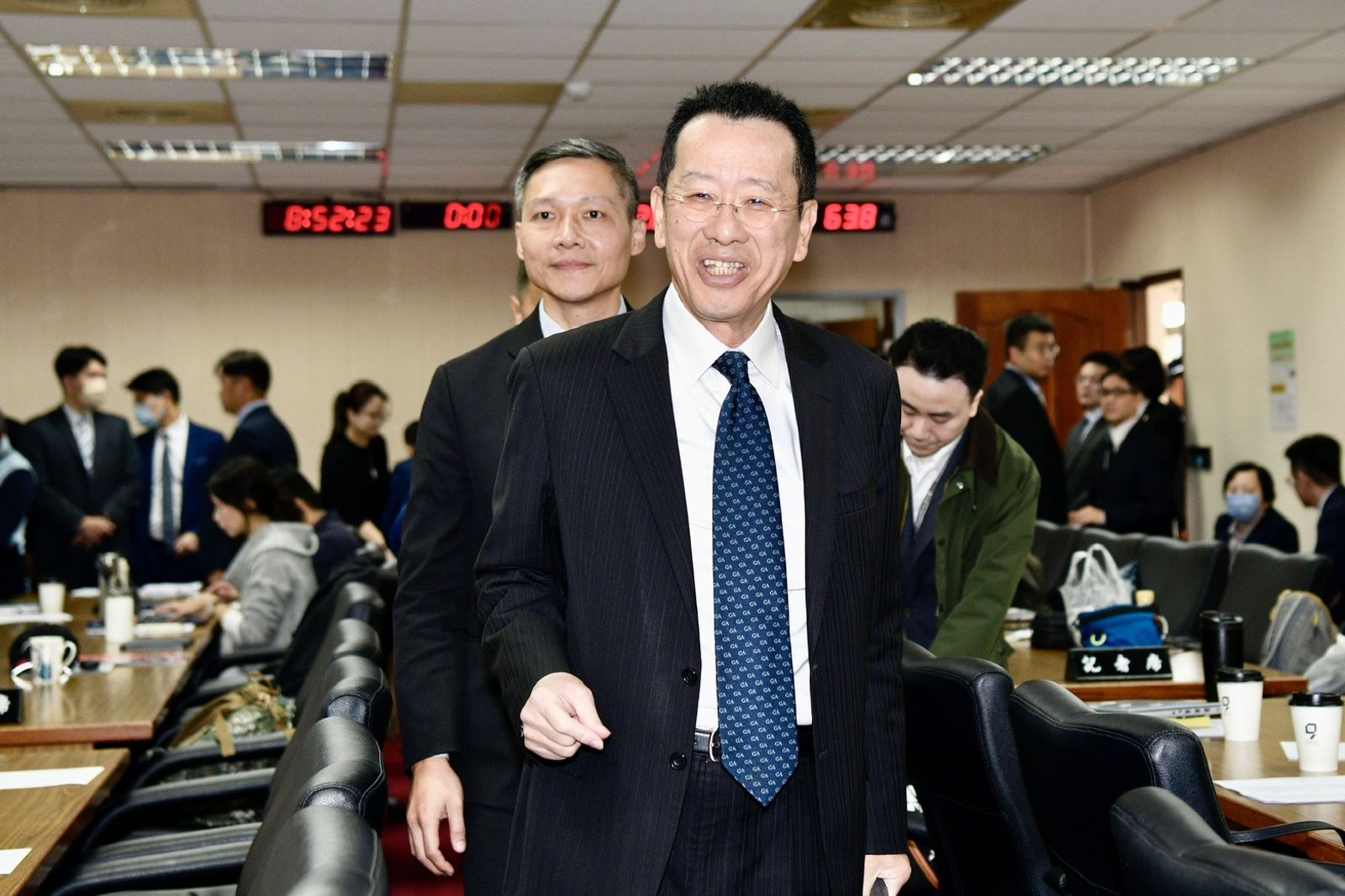 役男體位趨嚴遭質疑「侏儒症也要當兵?」　顧立雄：服役是國民應盡義務
