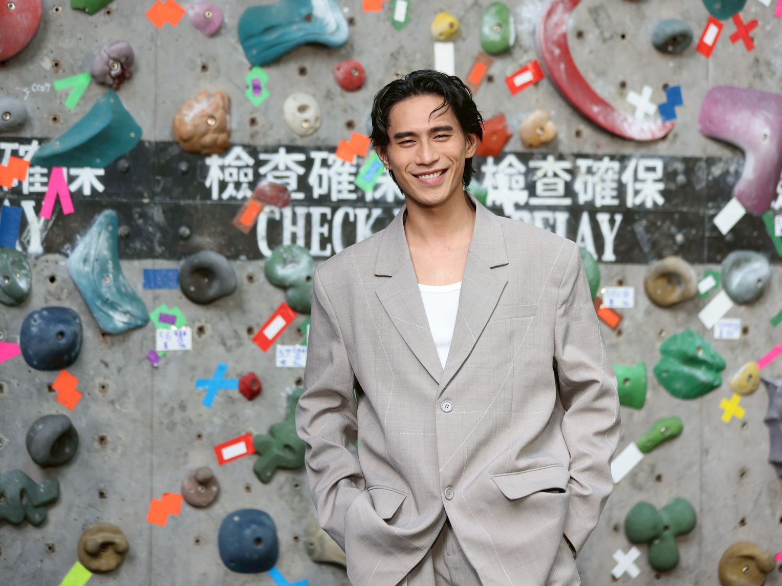 柏霖攀岩預習拿金曲獎座　預告得獎感言：已改到第7版