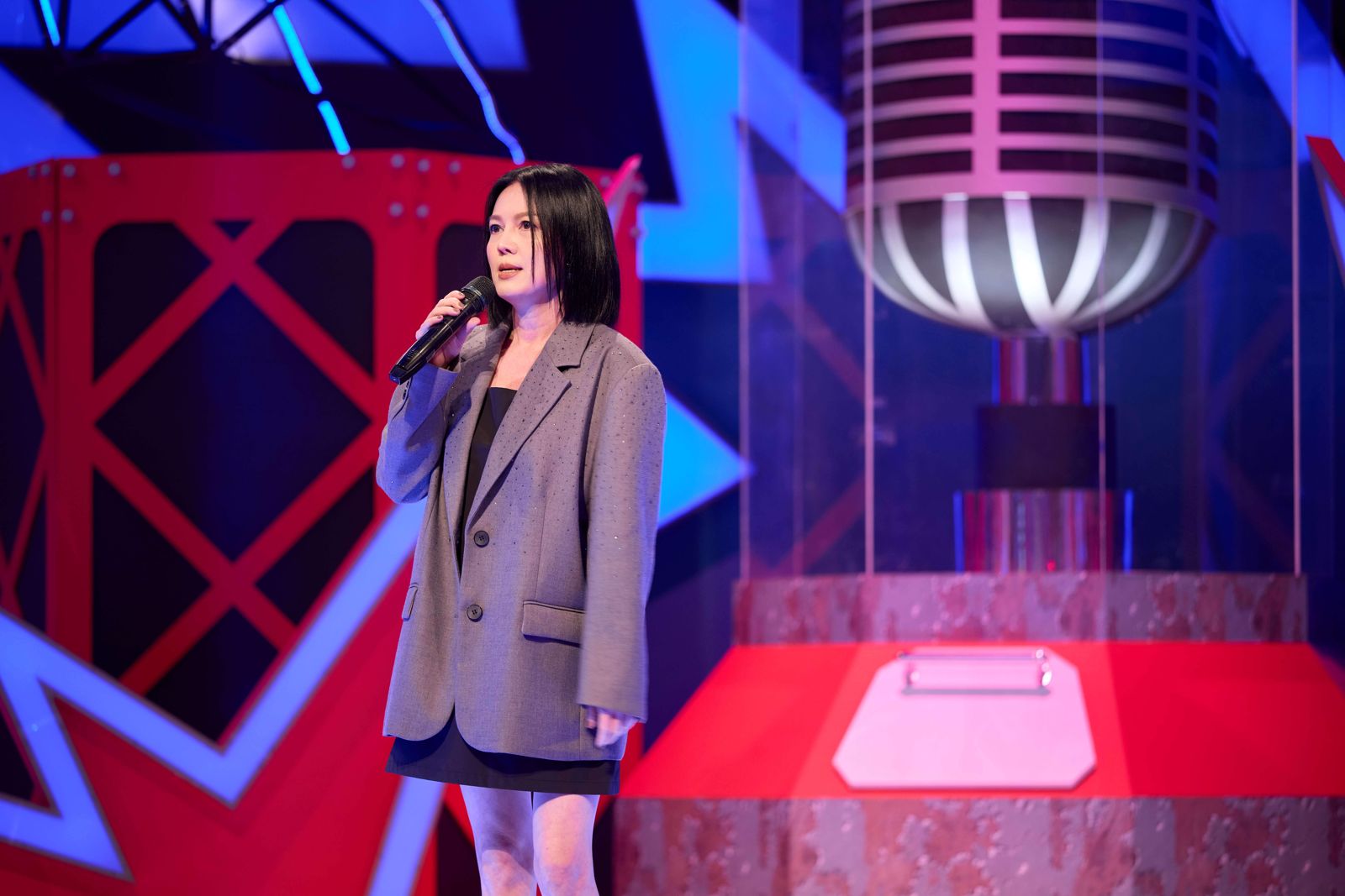 《Talk Talk秀台語》第二季,本周節目迎來大咖嘉賓苗可麗。公視台語台提供