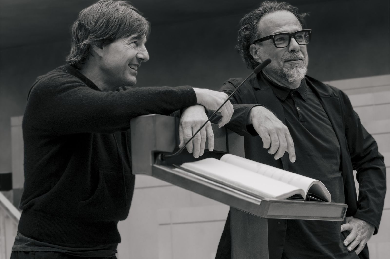 影史最強特務變身！湯姆克魯斯改走喜劇路線　《挖掘者》拿鏟子大跳神舞