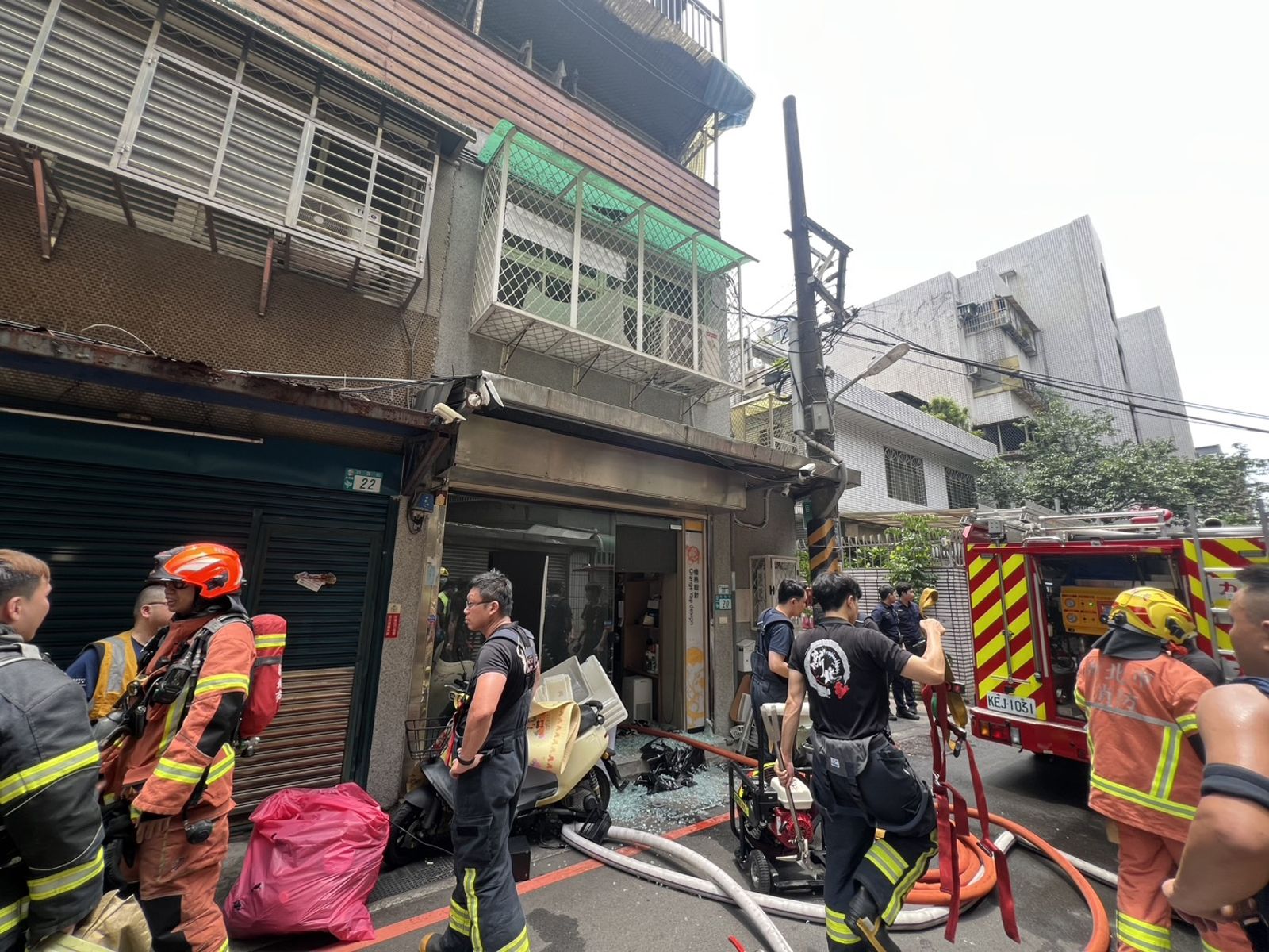 永和惡火奪命!他倒廚房「沒逃生跡象」 16天前才剛被救下...案情恐不單純