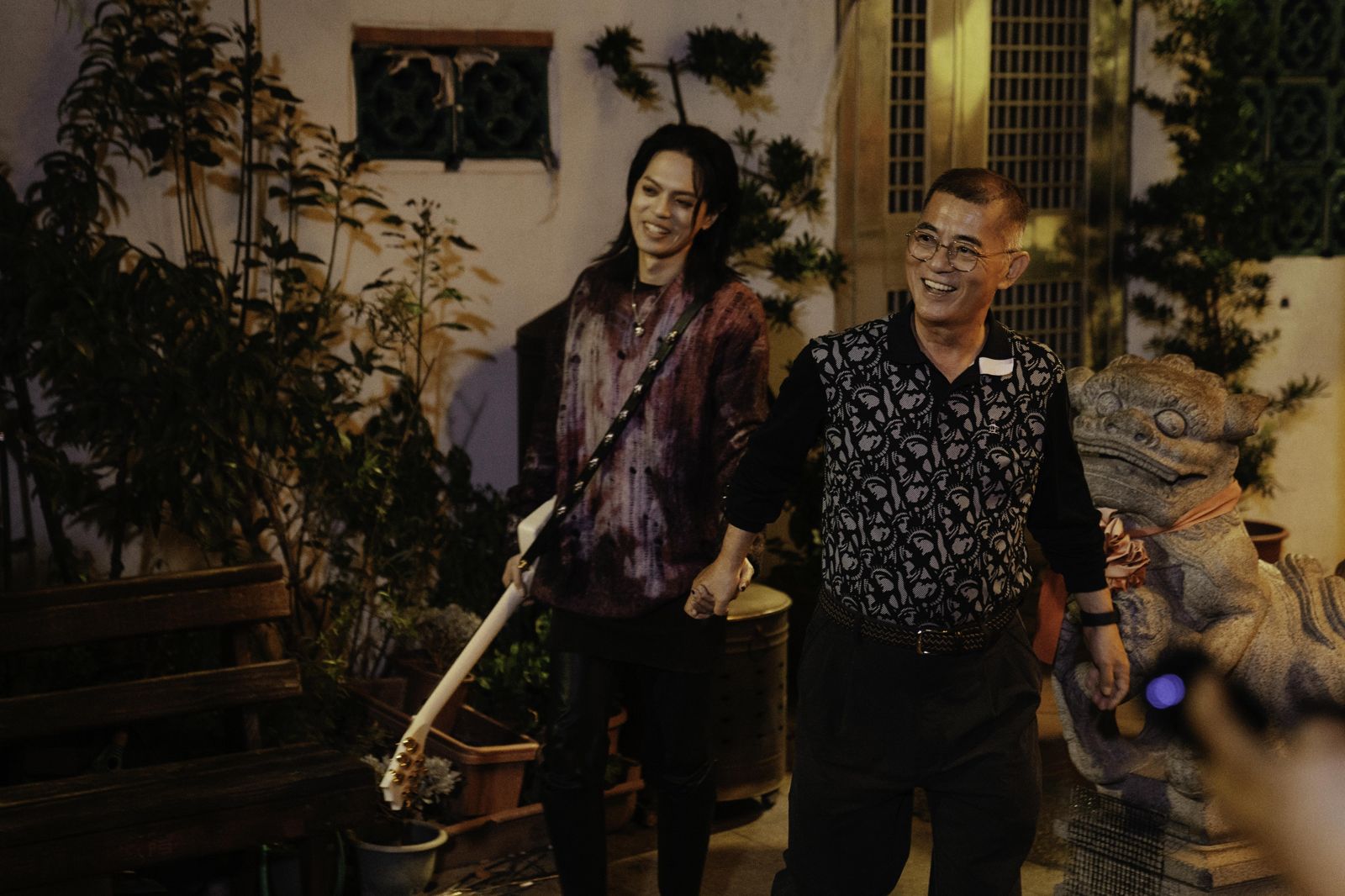 TRASH吉他手新歌獻「離家的人」曝北上追夢心聲 林頤原MV邀爸媽同框遭「炫子」