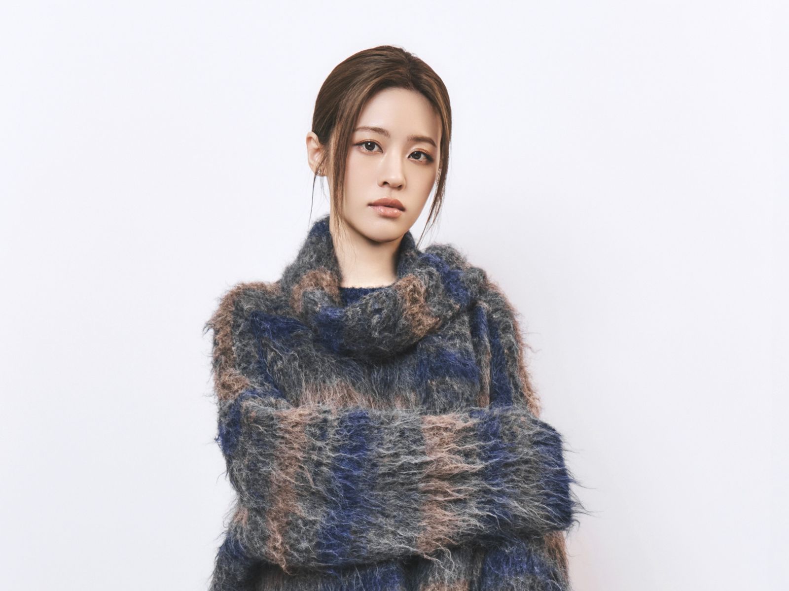 33歲女星一毛不剩陷困境！「餘額不足」卡關停車場　求助陌生人下場曝光