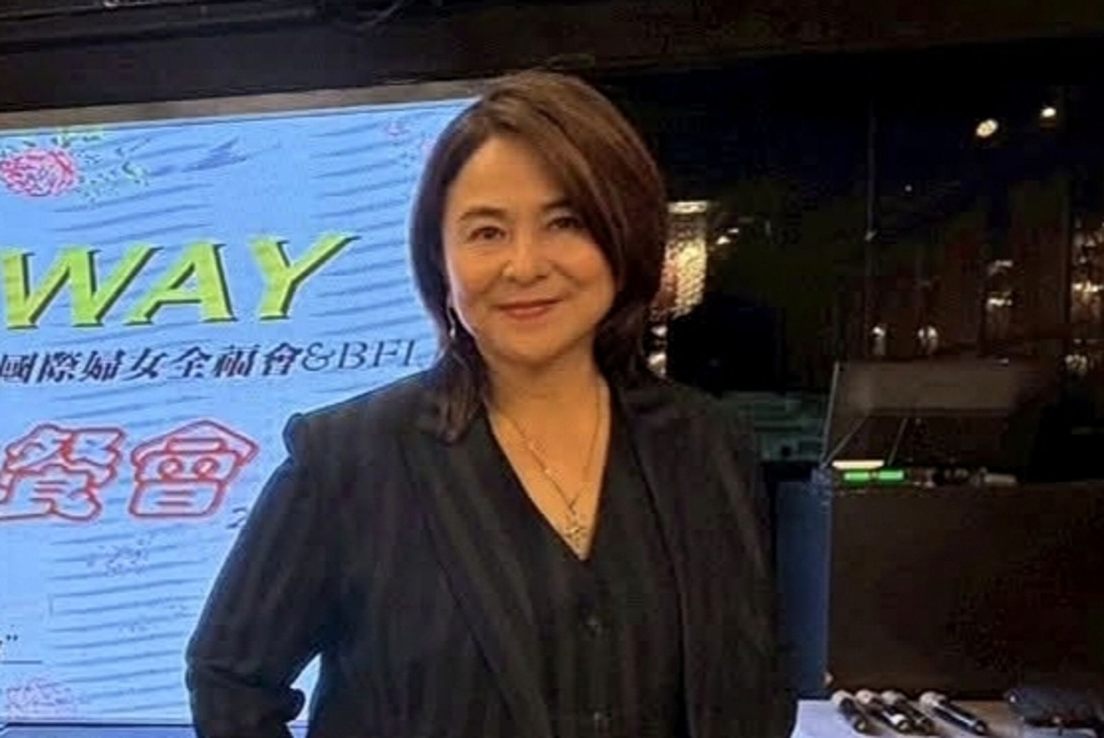 61歲資深玉女嫁養豬大戶30年!罕見公開露面現況曝 無預警宣布好消息