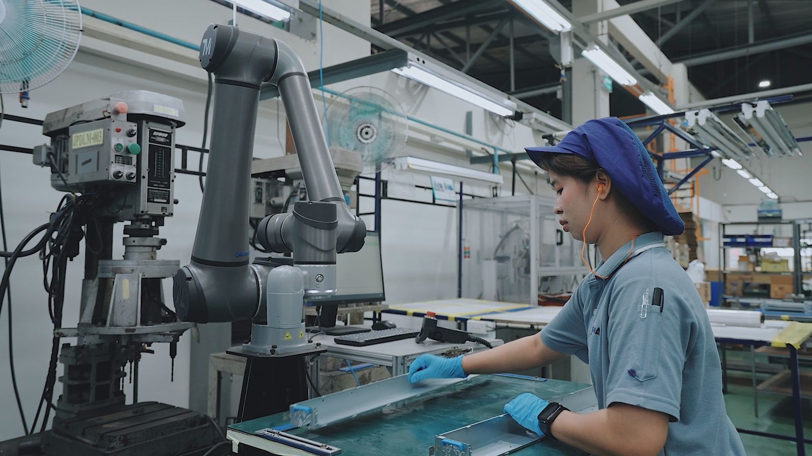 缺工救星來了！達明機器人力助金屬大廠經寶精密　年省8萬工時、航太零件零缺陷出貨