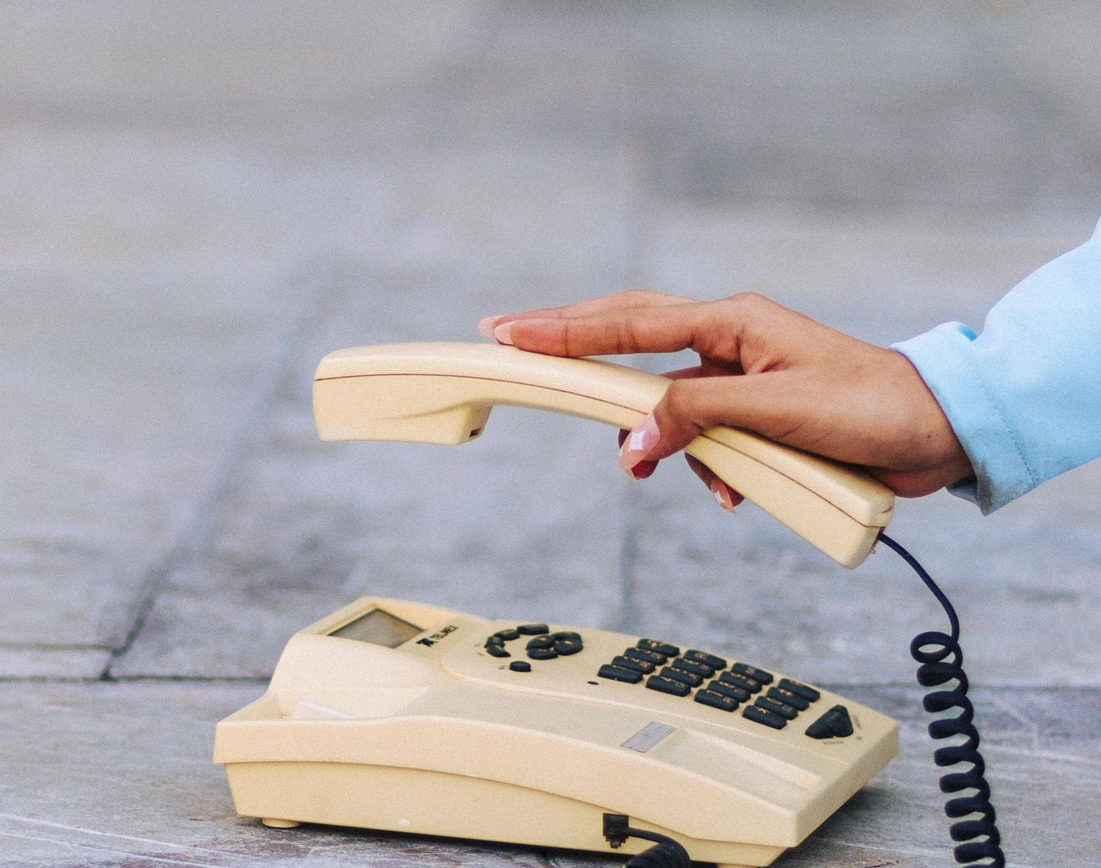 申請市話就能爽賺3千？警急喊：淪詐騙共犯遭法辦