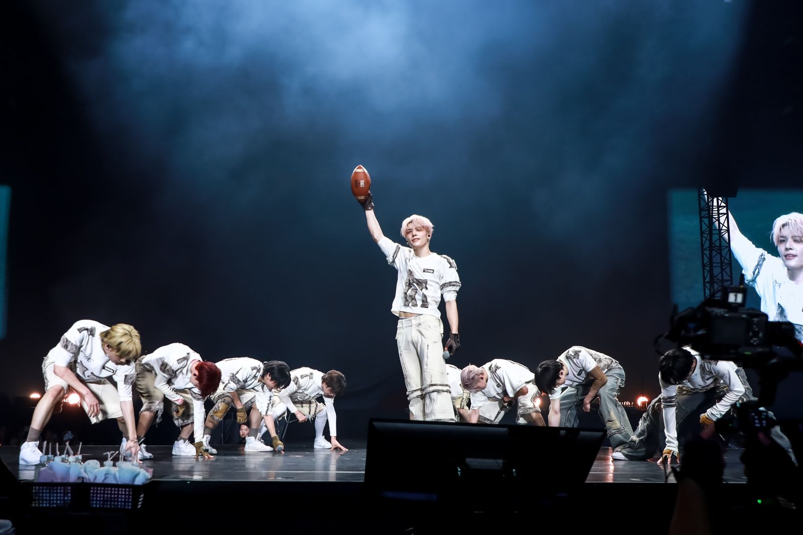 &TEAM載歌載舞,青春有活力。KKLIVE提供