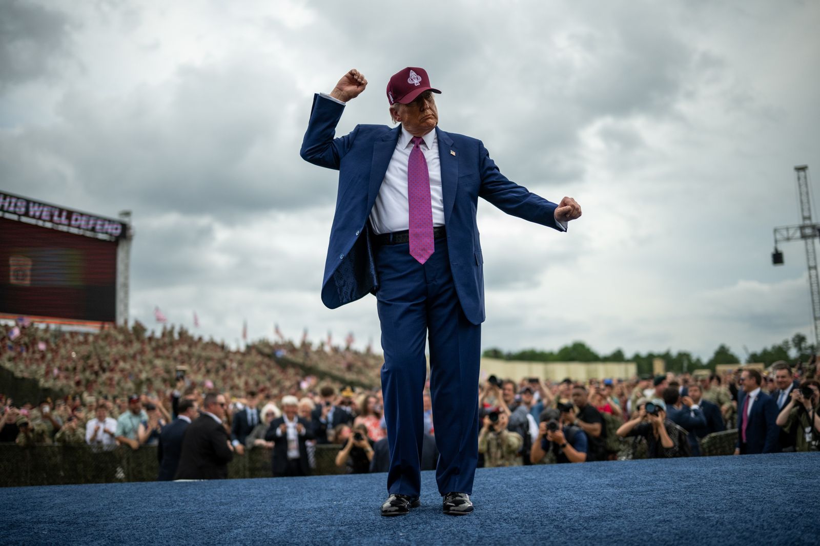 「伊朗必須同意結束戰爭」　川普宣布：成功轟炸3處核設施成功