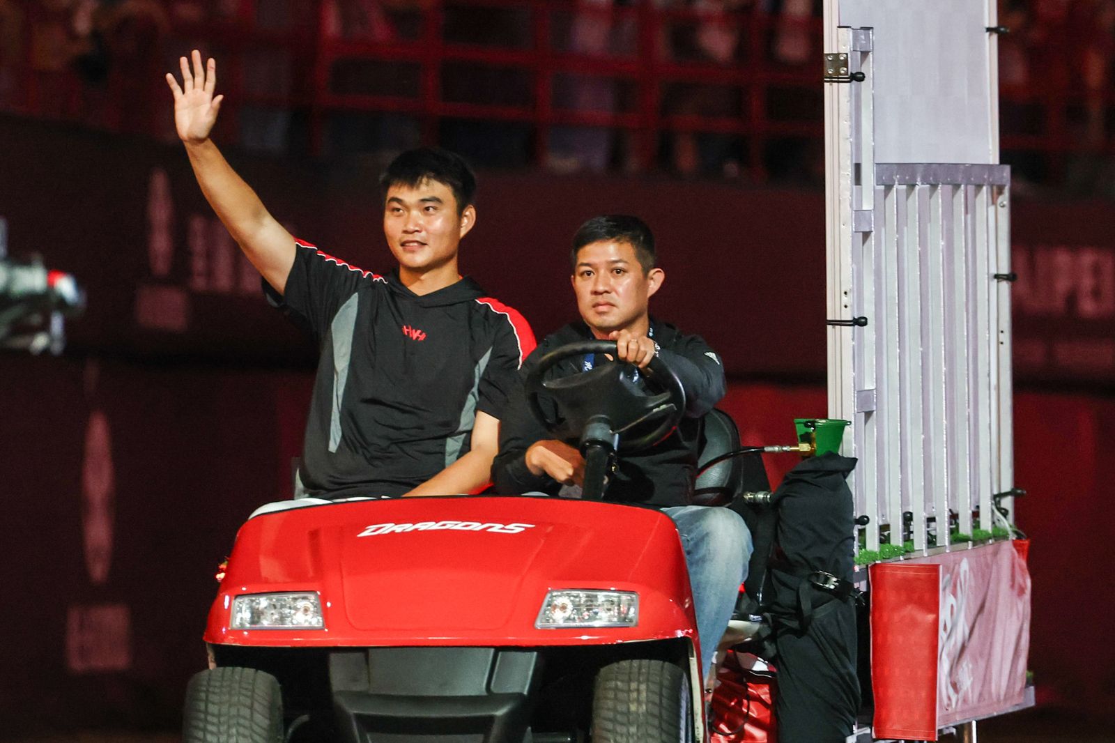 郭郁政6局無失分奪MVP！成繞場儀式首位體驗者　笑說比投球還緊張