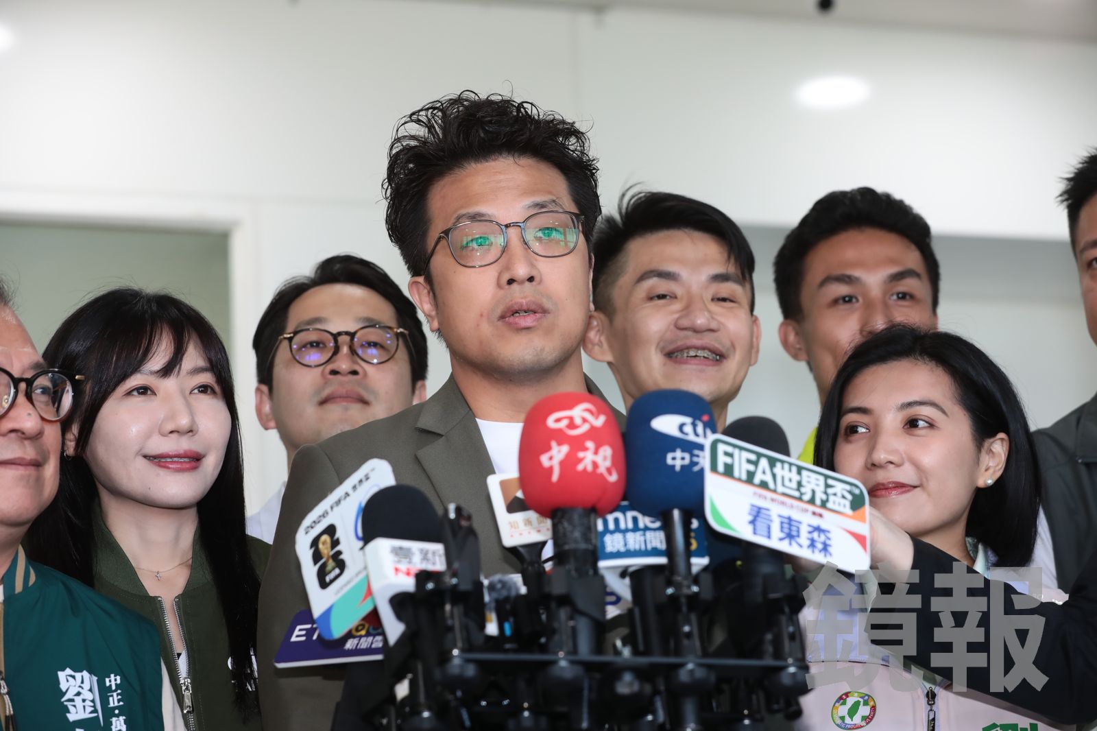 北市府點名簡舒培、林延鳳索資排名霸榜 沈伯洋挺自家人:索資是議員權利