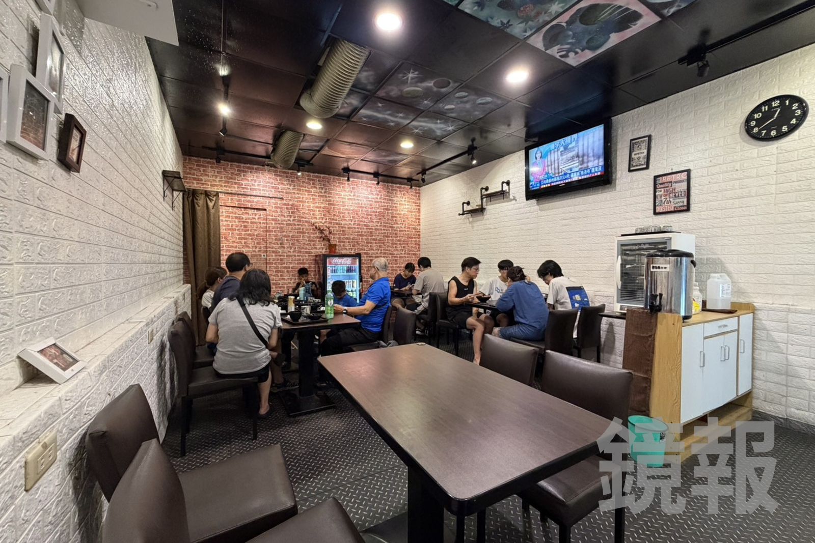 雖然是平價烤肉飯店,但空間寬敞舒適,冷氣夠強。