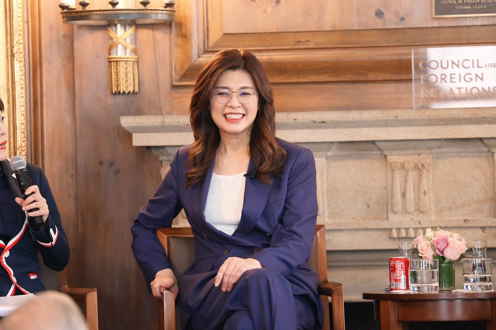 鄭麗文見美國務院官員被爆「連降三級」 國民黨反批:特定媒體惡意帶風向