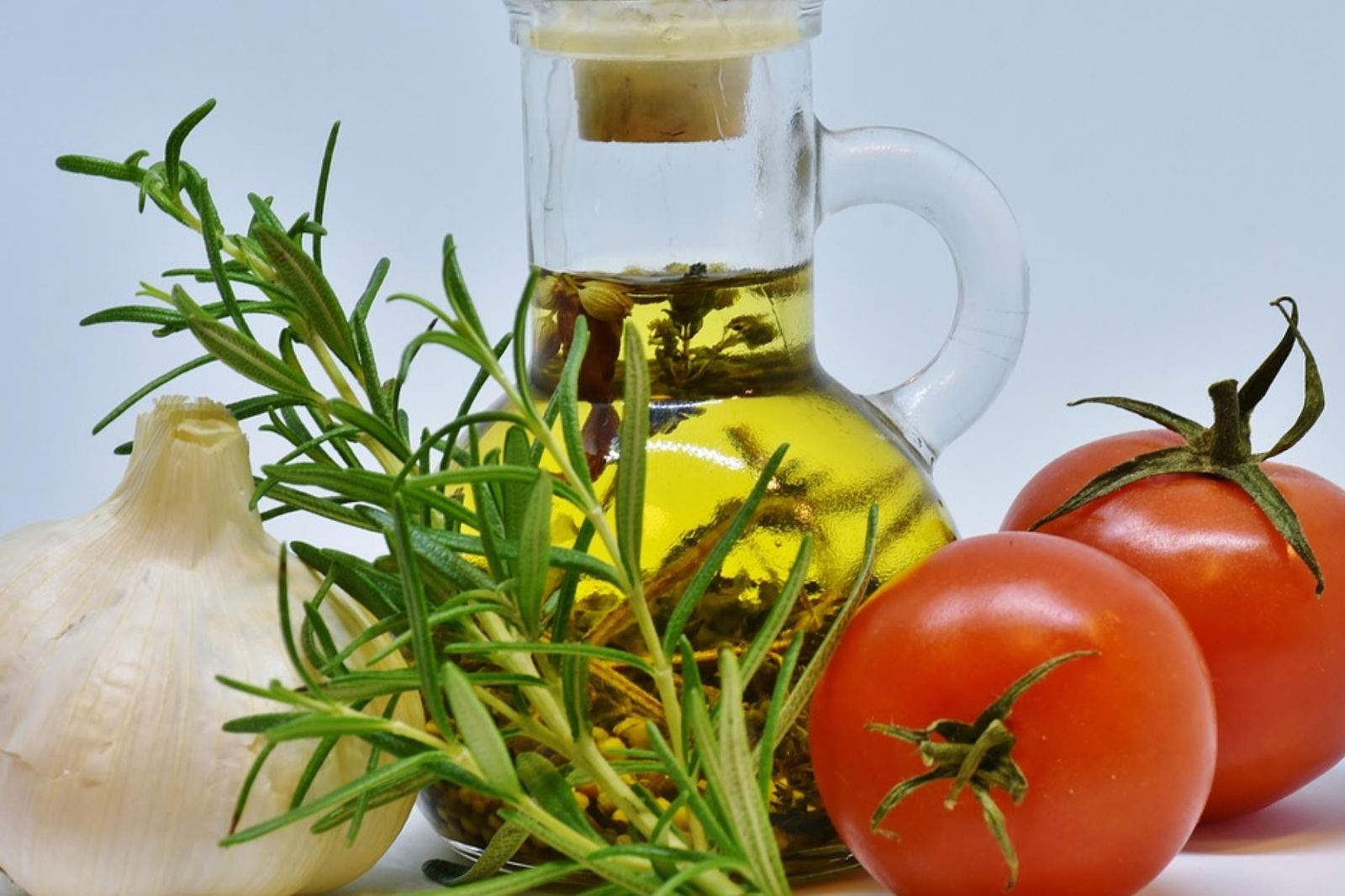 87%人不知道！沙拉油的「沙拉」是啥意思？廚師解答了