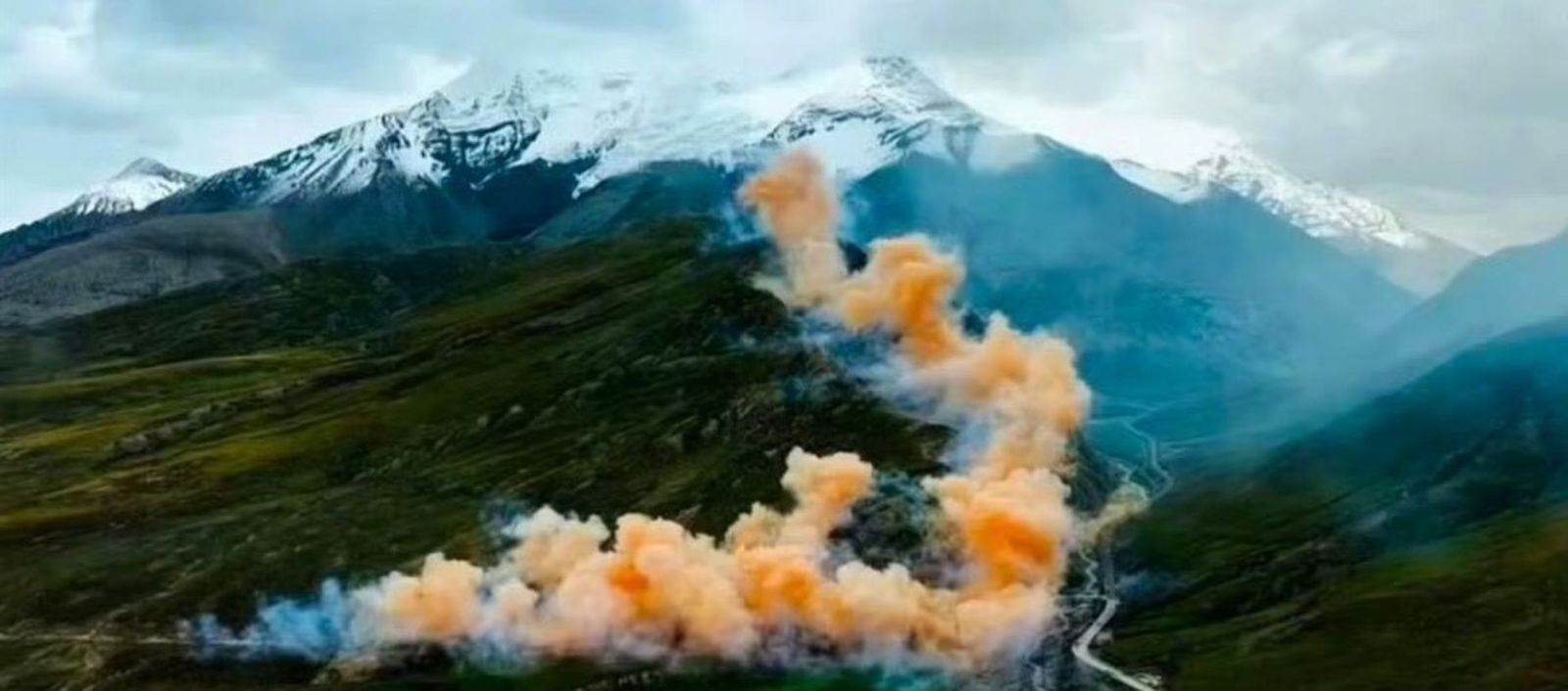 洪耀南專欄：蔡國強操弄著一場好大喜功的墮落煙花秀