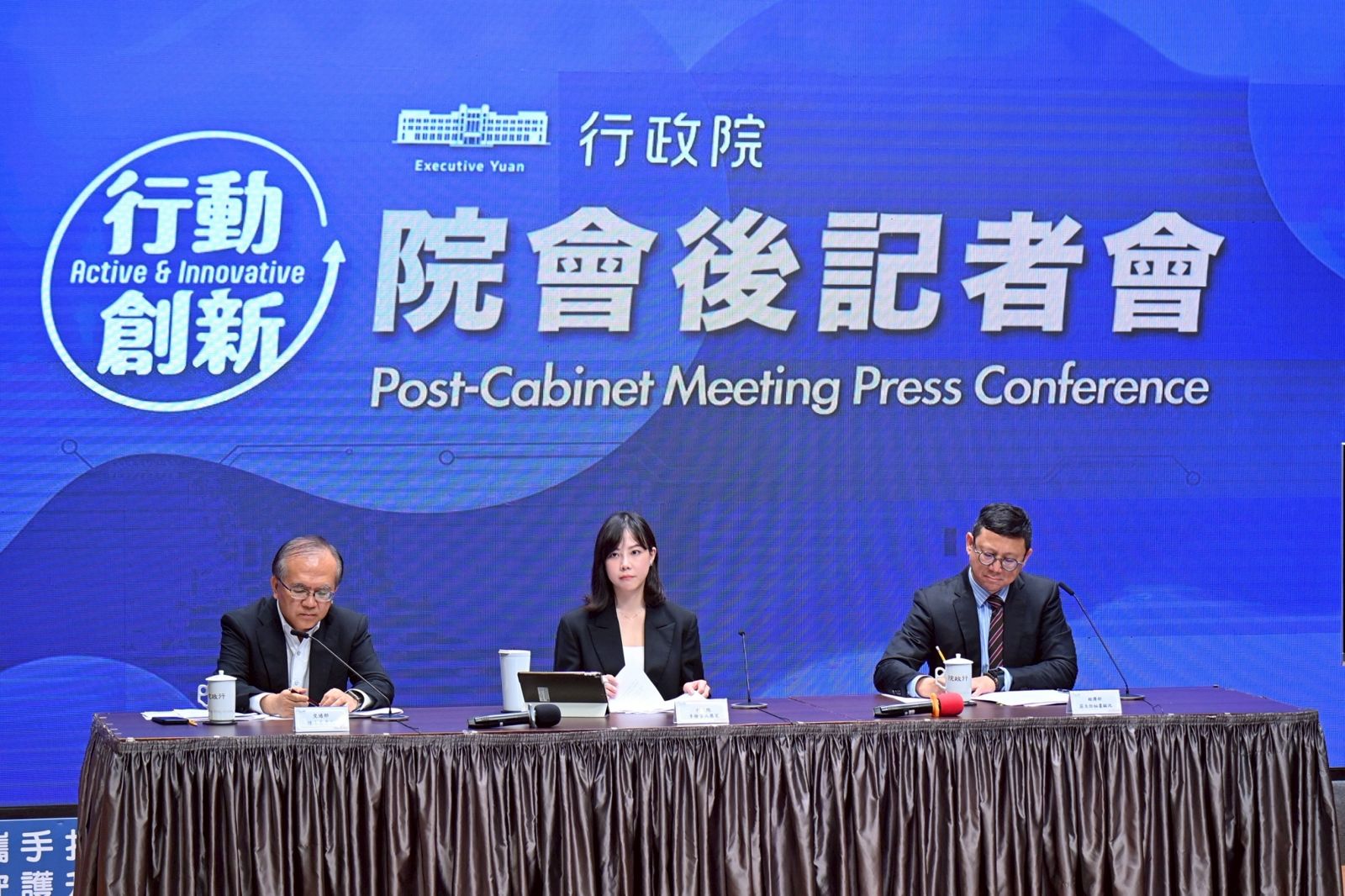 塑膠袋之亂!卓榮泰親下5指示「嚴查哄抬價格」 公平會出手了