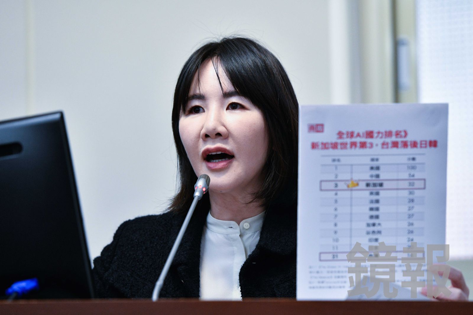 不怕父親反對！謝衣鳯堅持彰化縣長「選到底」　自曝多份民調領先