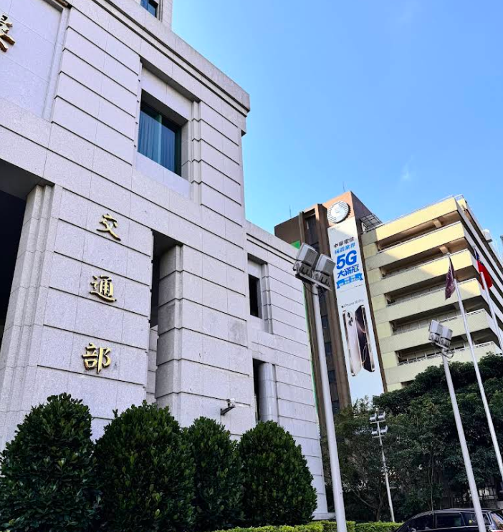 「車輛撞傷、撞死行人」擬重罰卻遭批！超派小編怒回1句　網大讚