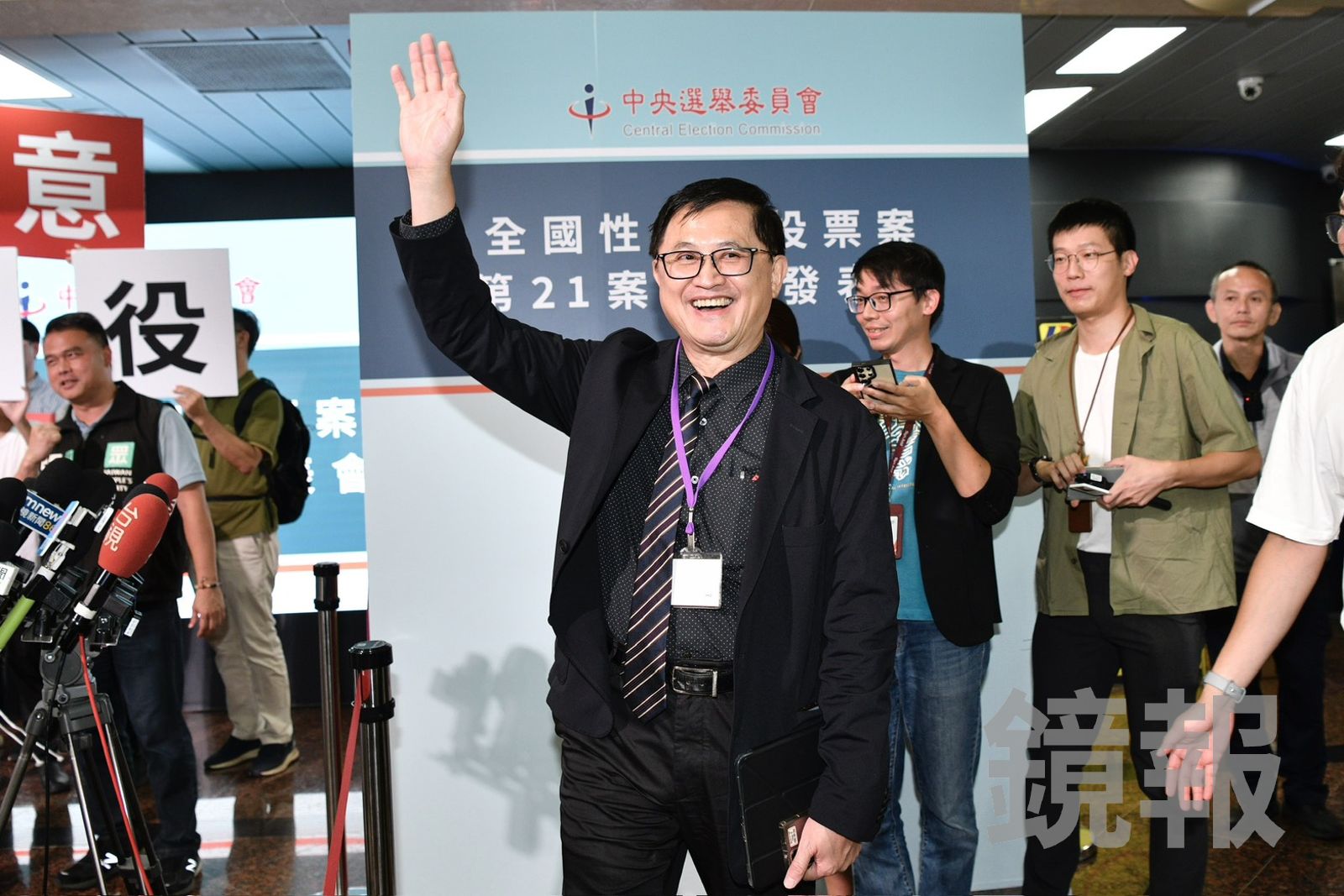 和碩董事長童子賢今天（15日）擔任核三延役公投最後一場說明會的正方代表。（圖／李智為攝）