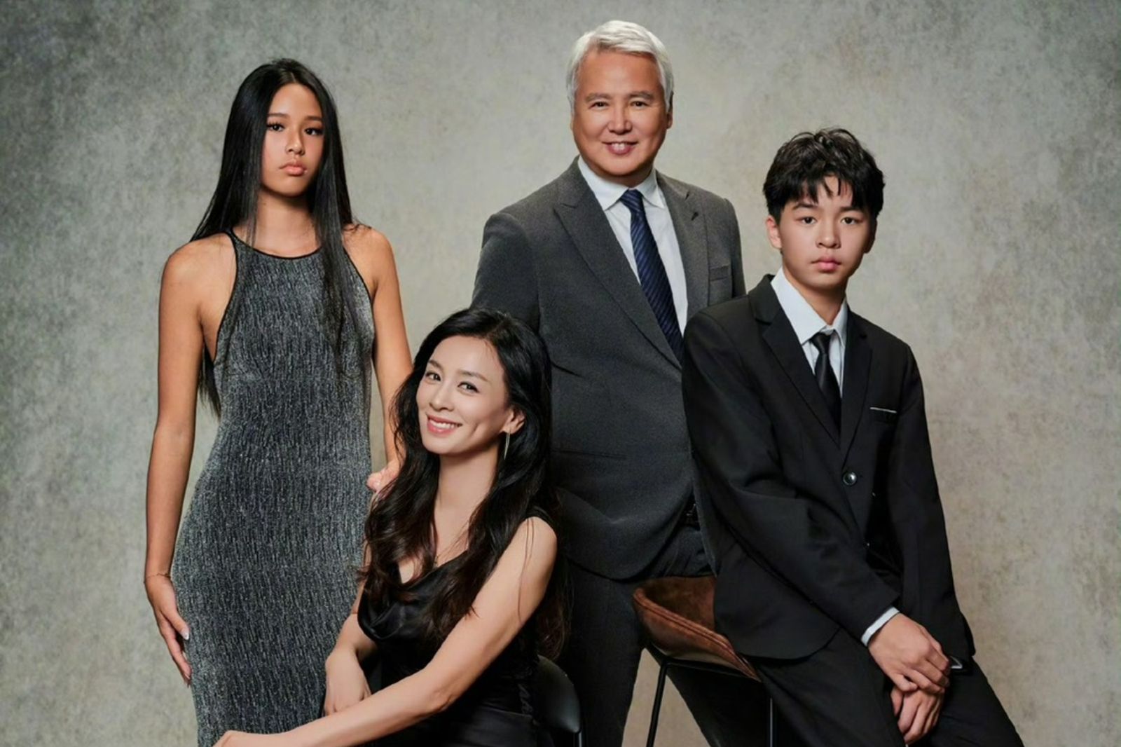 65歲林瑞陽驚傳病倒返台開刀!網酸爆:賺人民幣還用健保 妻張庭低調回應4字