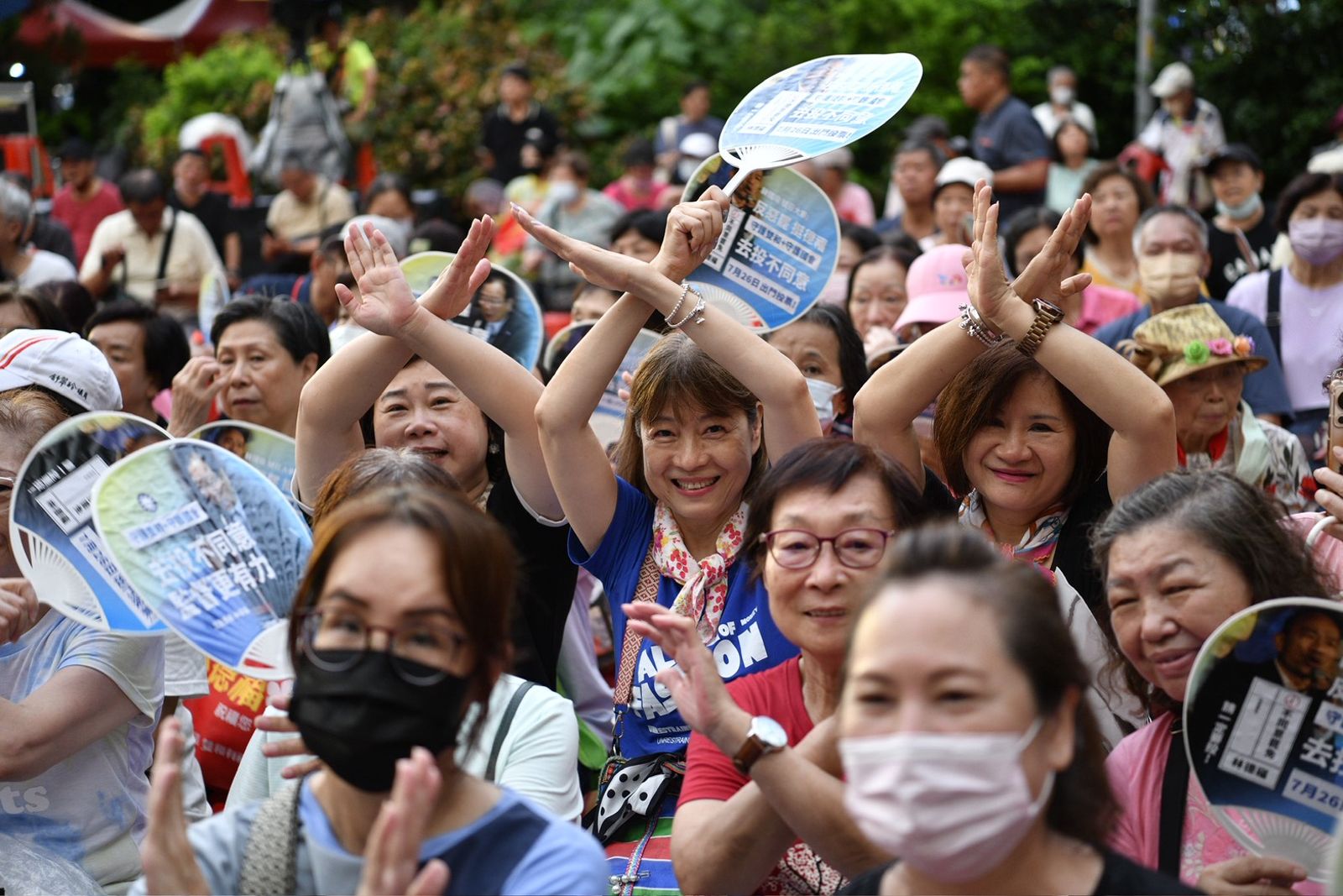 民眾參加反罷免聯合晚會。攝影李智為