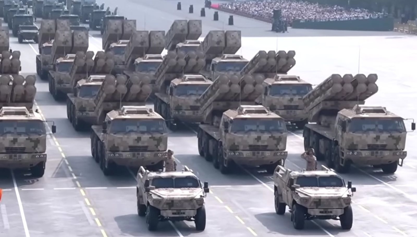 中共閱兵秀肌肉／750公厘戰術飛彈首亮相　專家指「火力覆蓋台灣全島」：令人警惕