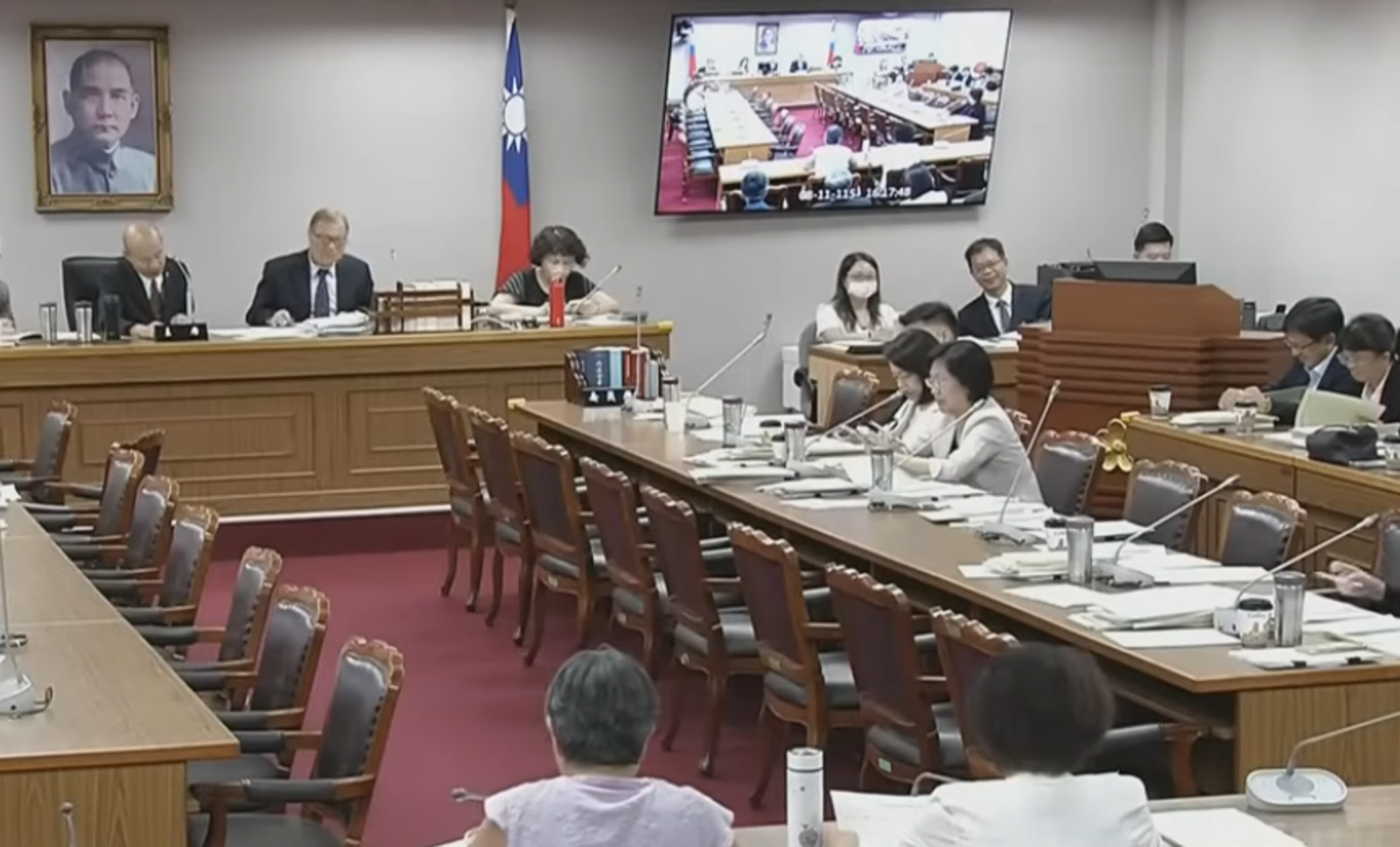 「遇到神祕總召與保留公主」韓國瑜協商金句酸爆! 網痛批藍白:癱瘓國政