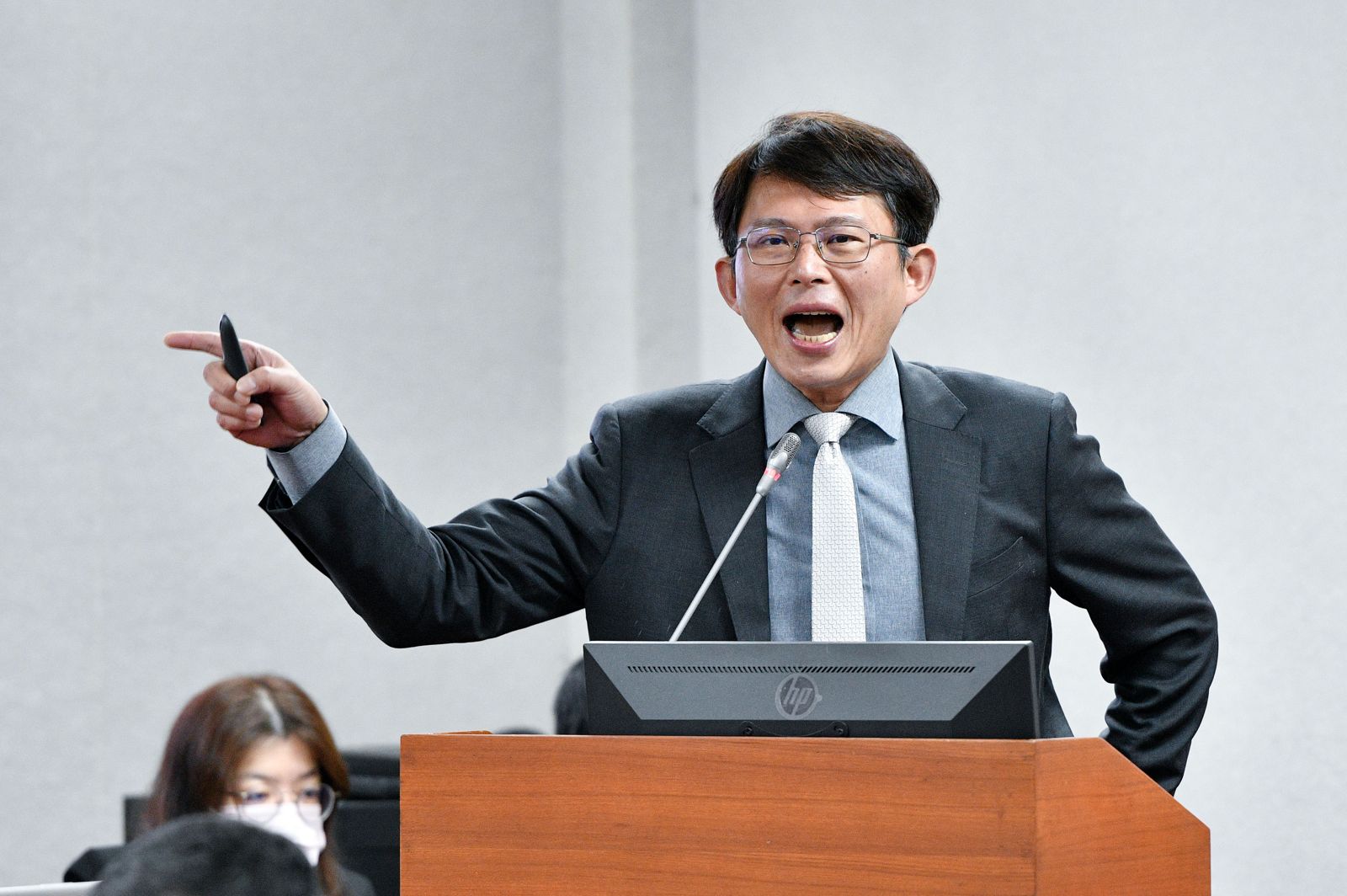 黃國昌版虐童修法案將可能直接在二審降低剴剴案兇嫌刑度