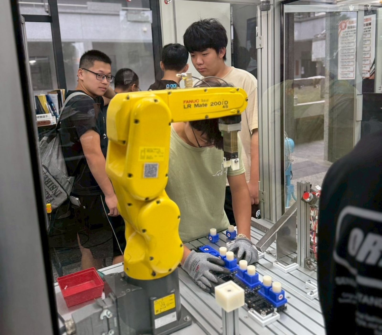 關稅高牆下工具機突圍戰　鄭麗君續談降稅不疊加　龔明鑫要業者搶中國空出的市場