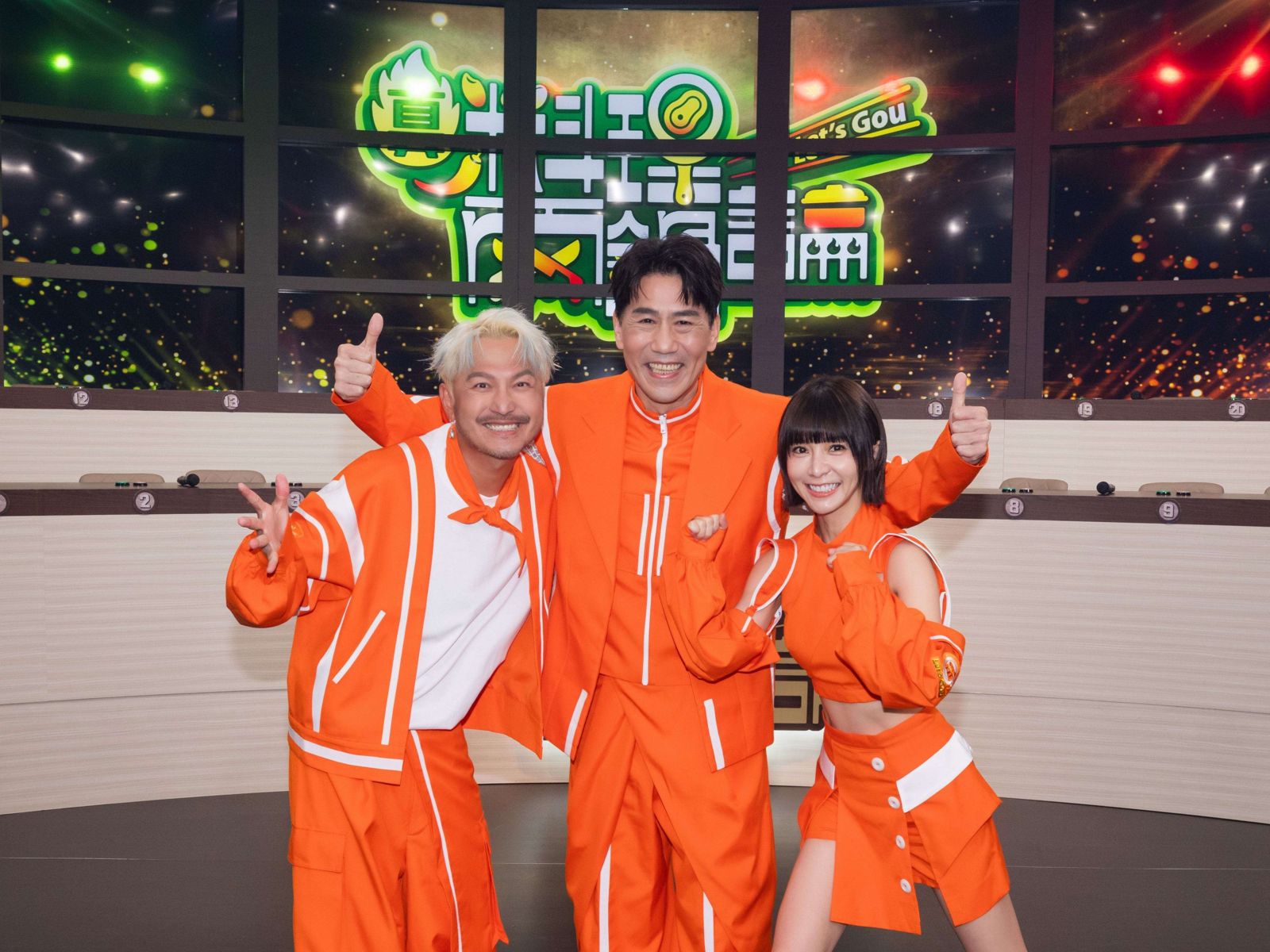 《真料理兩鍋論》主持人(左起)KID林柏昇、羅時豐、溫妮。麥卡貝網路電視提供