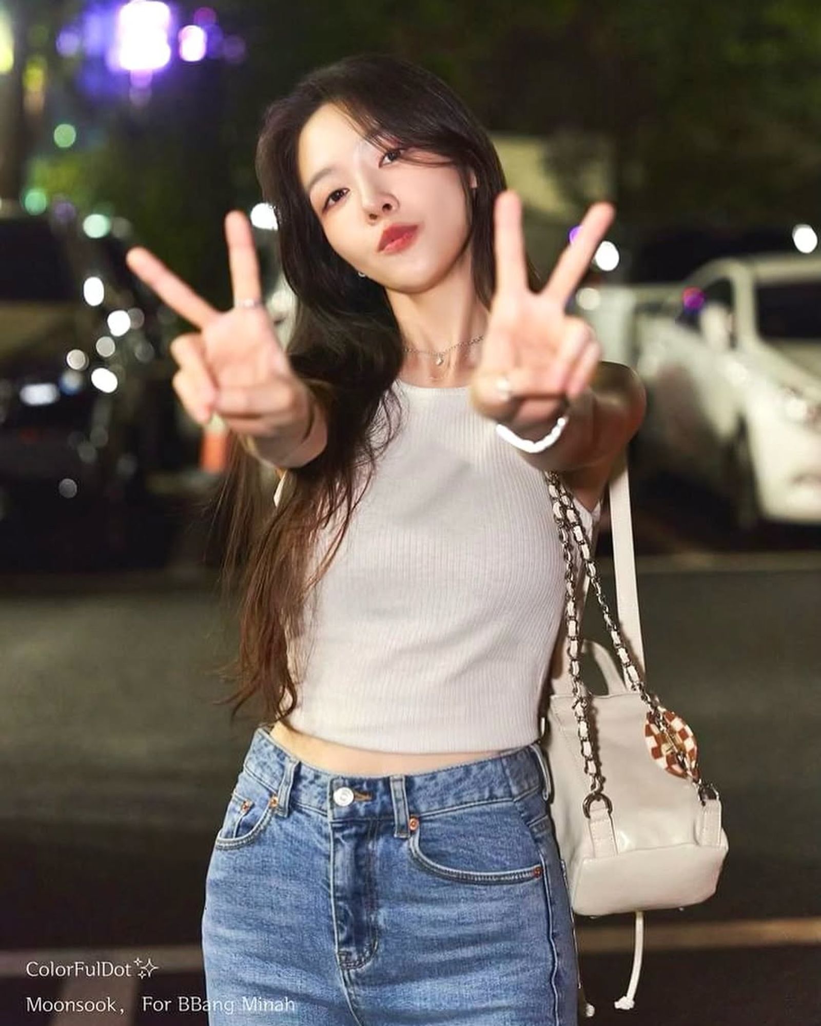 珉雅多年前曾與南韓足球選手孫興慜傳出戀情。翻攝IG@bbang_93